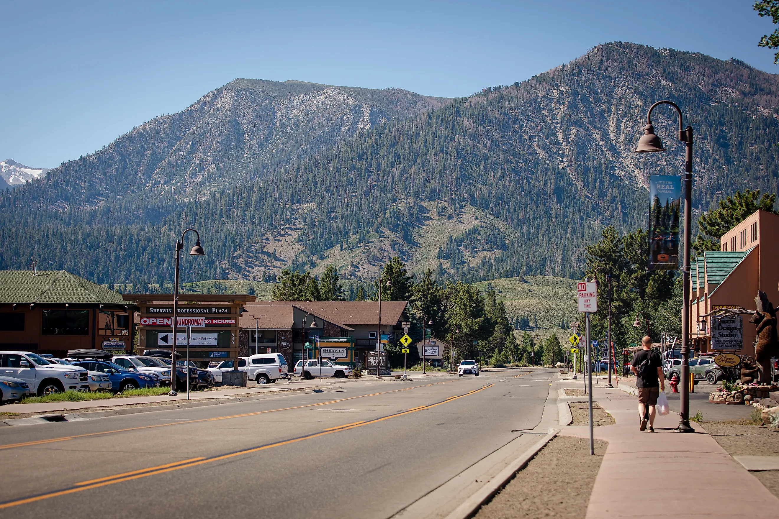 Downtown Mammoth Lakes, California. Editorial credit: bluestork / Shutterstock.com.