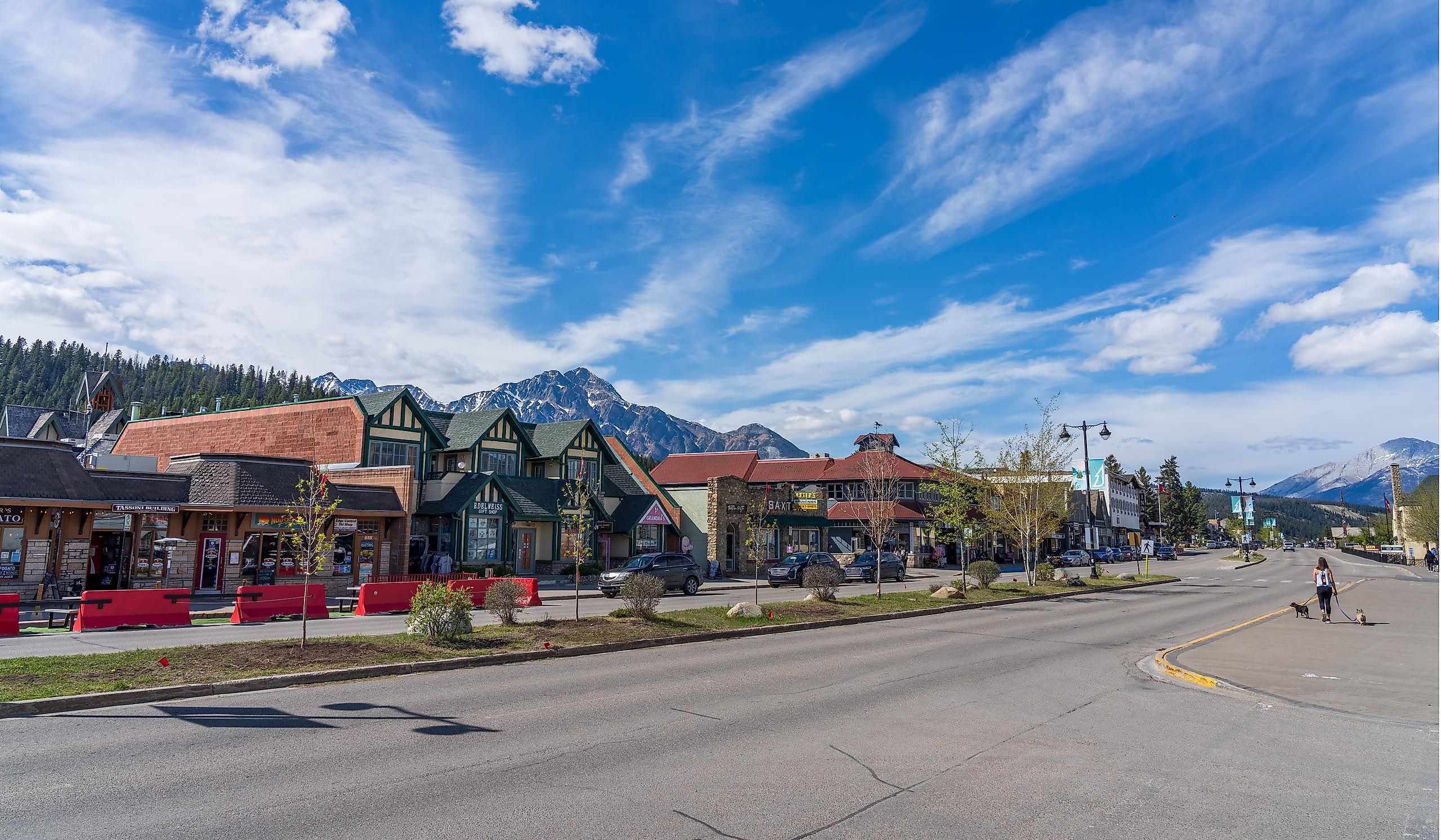 Street view of Jasper, Alberta, in summer time season. Editorial credit: Shawn.ccf / Shutterstock.com