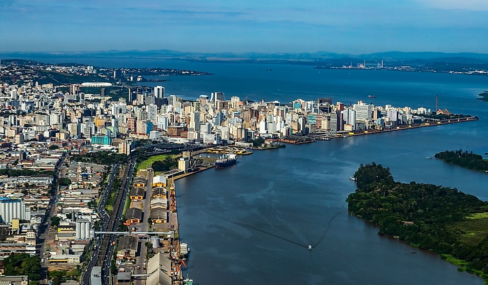Porto Alegre sits on the eastern bank of the Guaíba River.