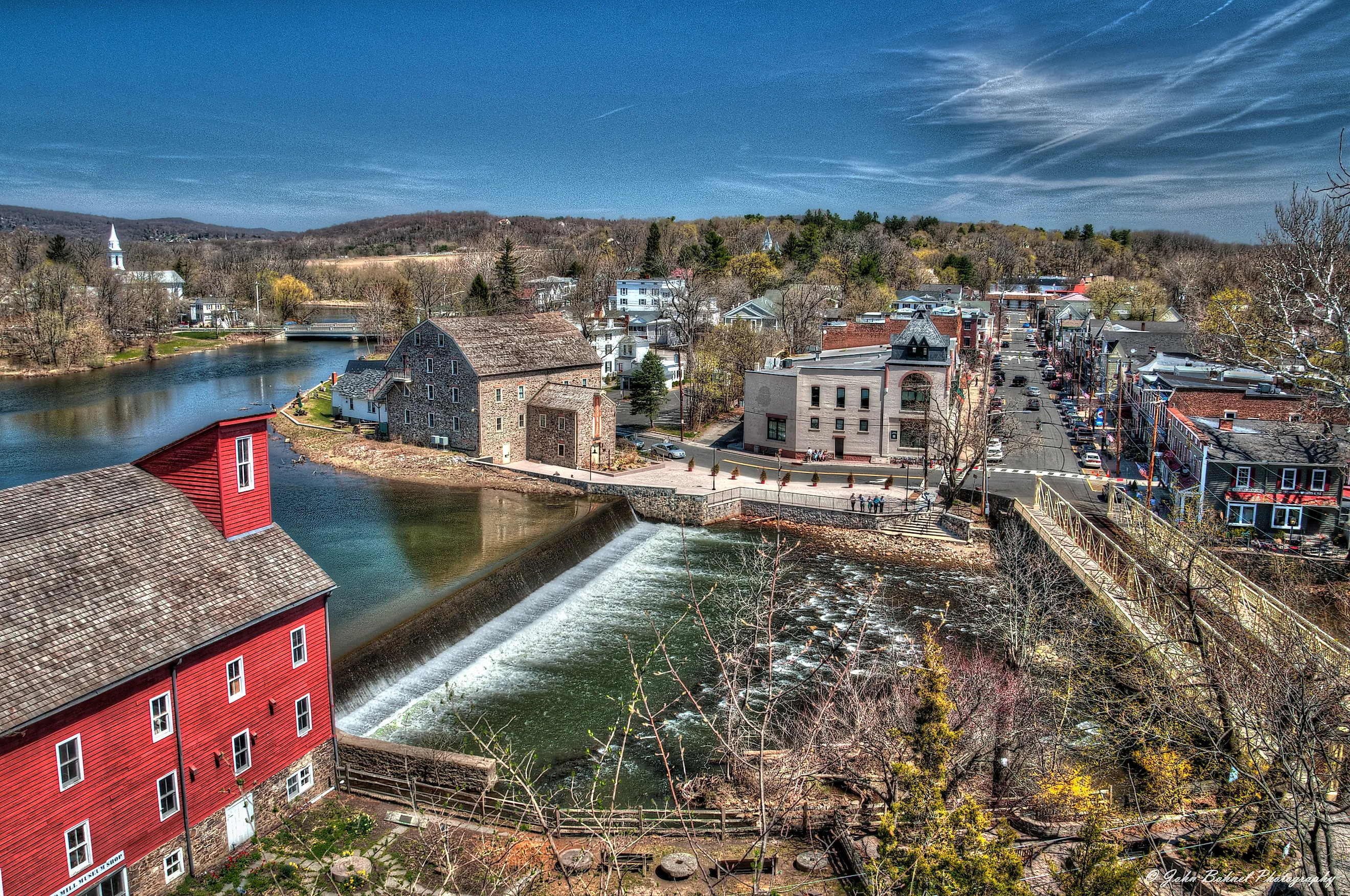 Clinton, New Jersey's early industrial roots on display. Image by John Bohnel - Own work, CC BY-SA 3.0, via Wikimedia Commons.