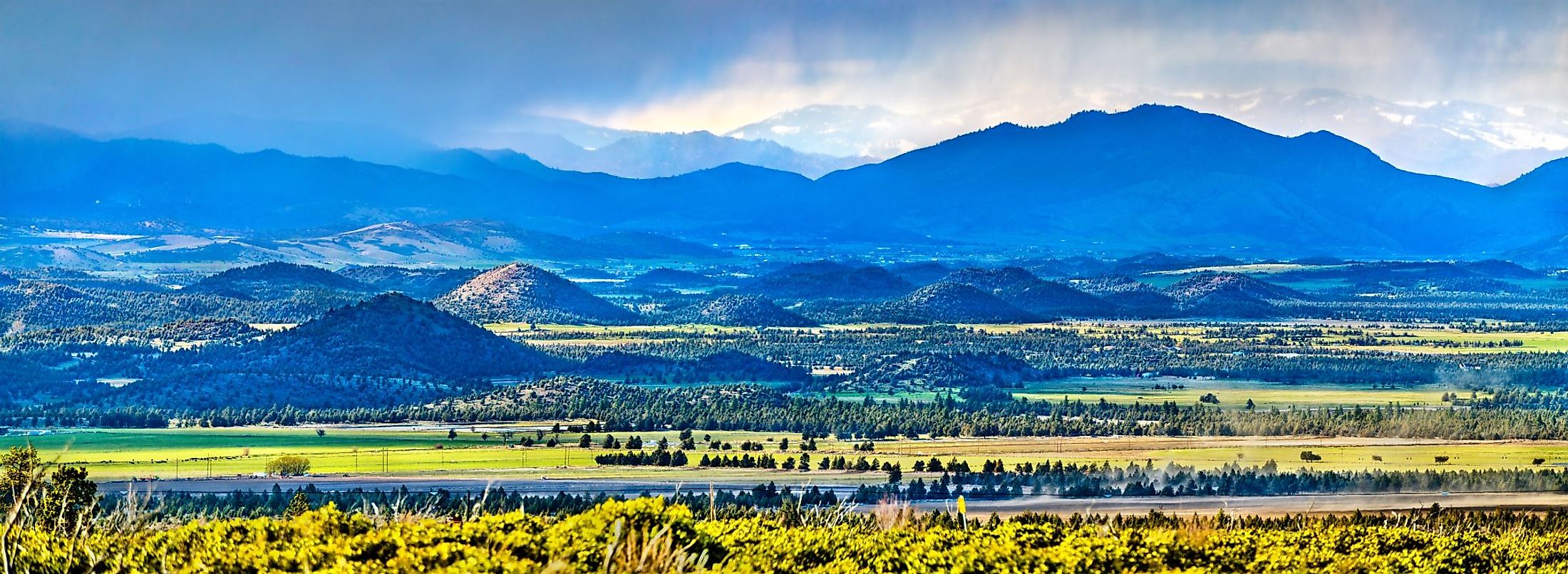 Panorama of Klamath Mountains in northwestern California