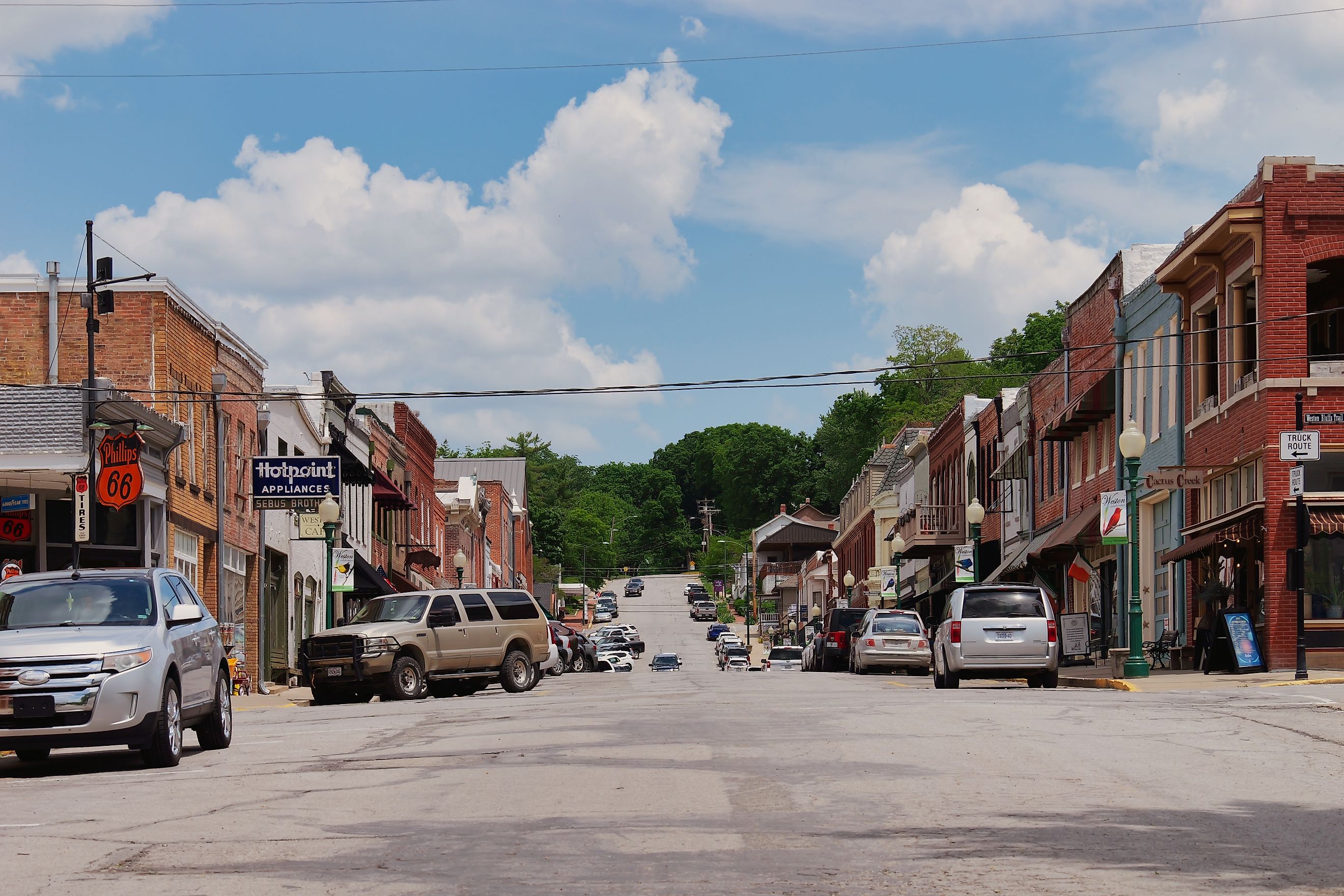 Main Street in Weston, Missouri. Editorial credit: Matt Fowler KC / Shutterstock.com.