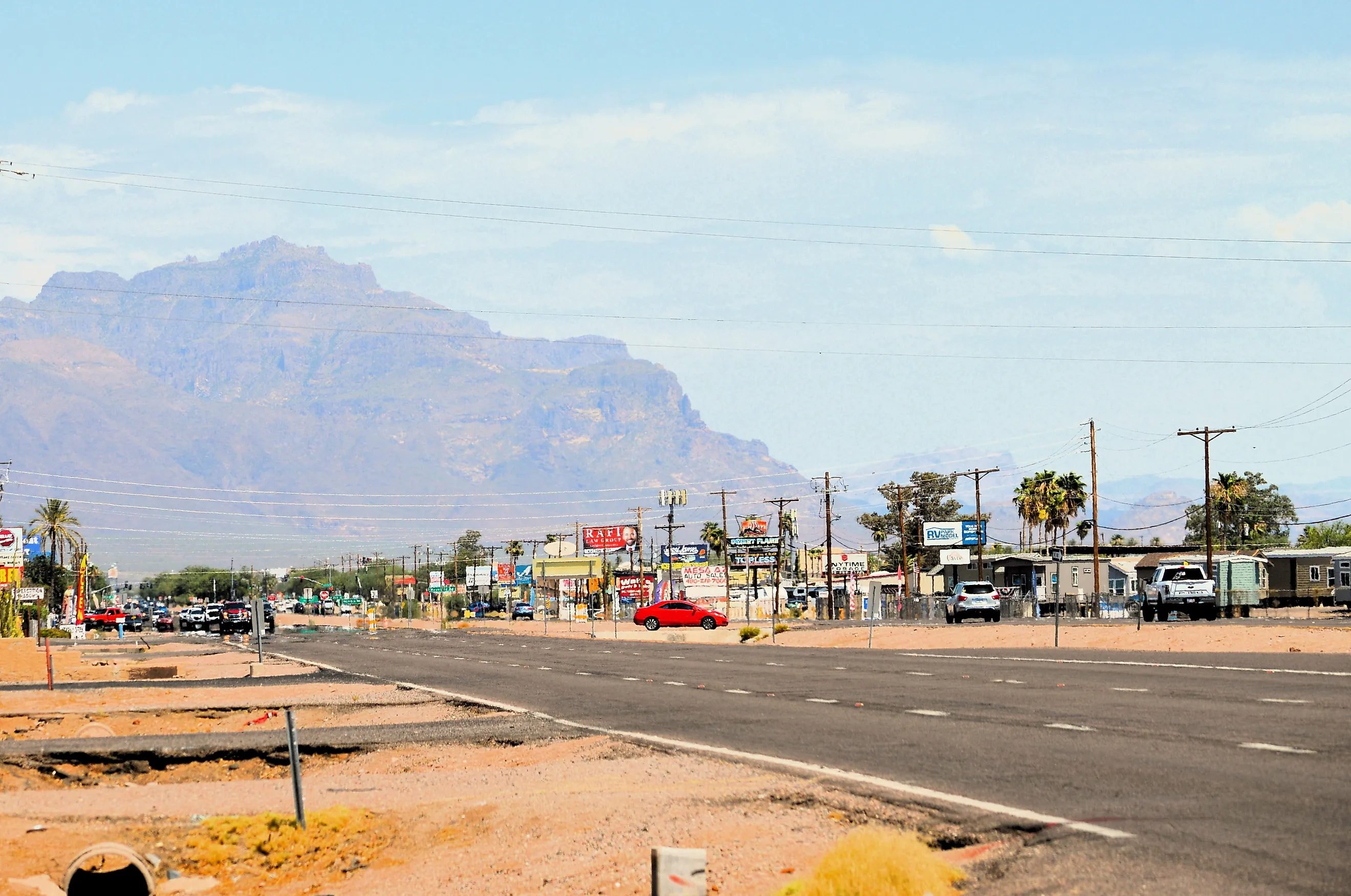 Downtown Apache Junction, Arizona, looking East towards the Superstition Mountains. Image credit Around the World Photos via Shutterstock