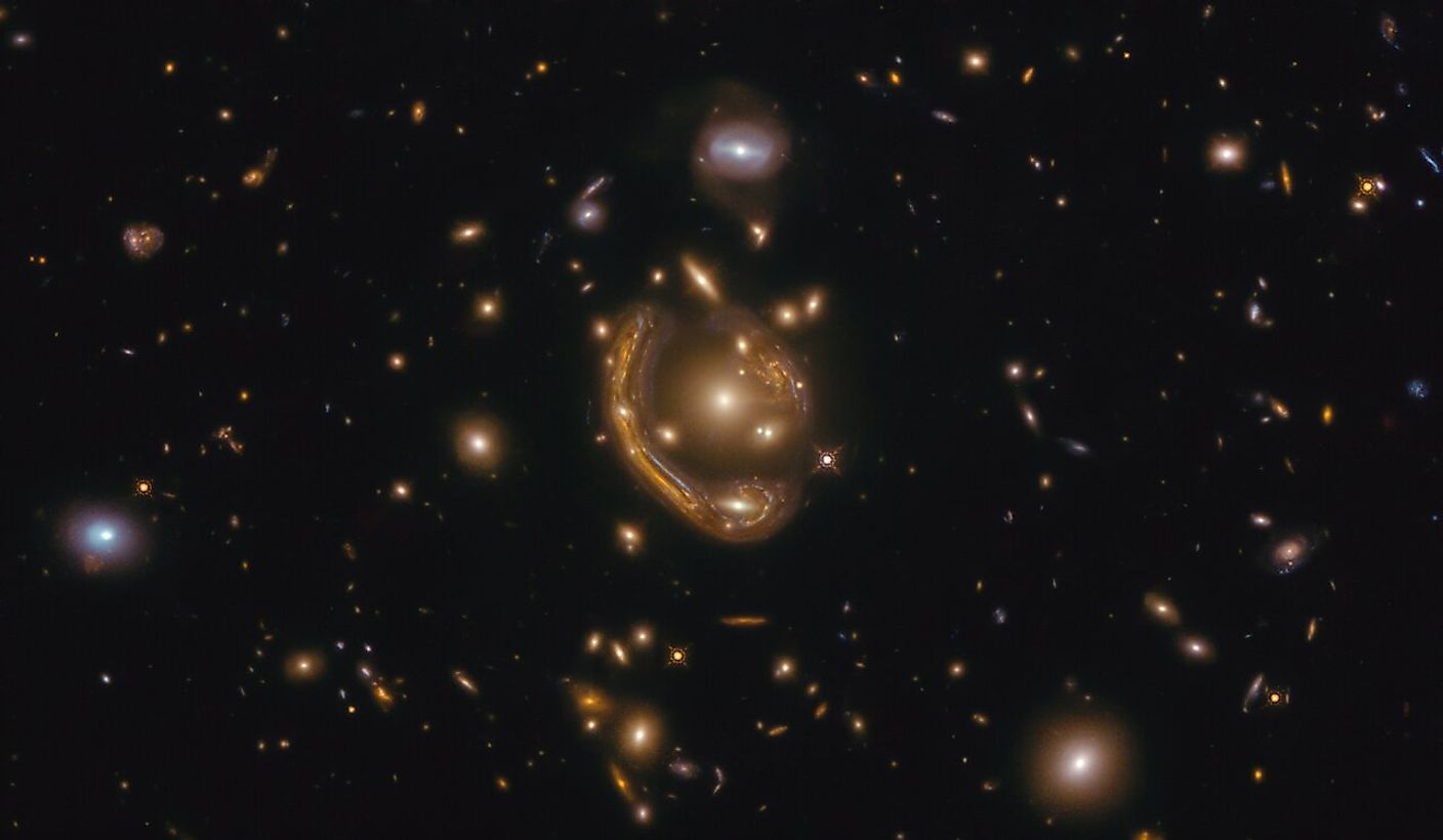 Einstein Ring