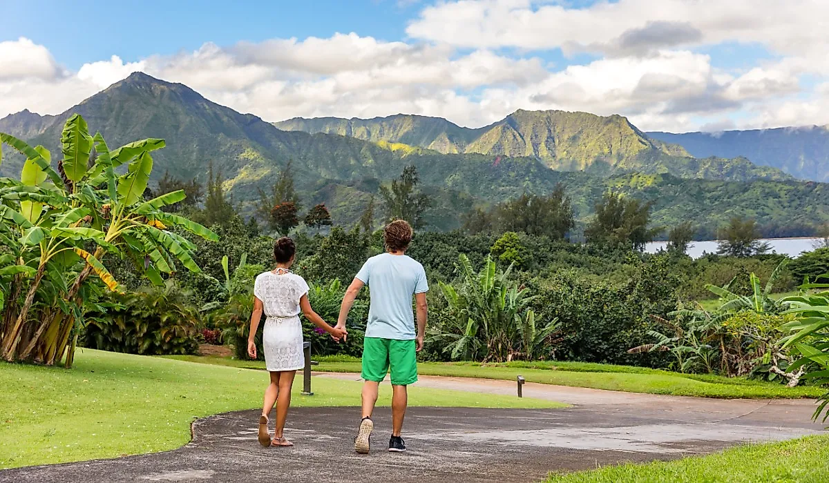 Couple, Hanalei Bay Resort, Hanalei, Hawaii