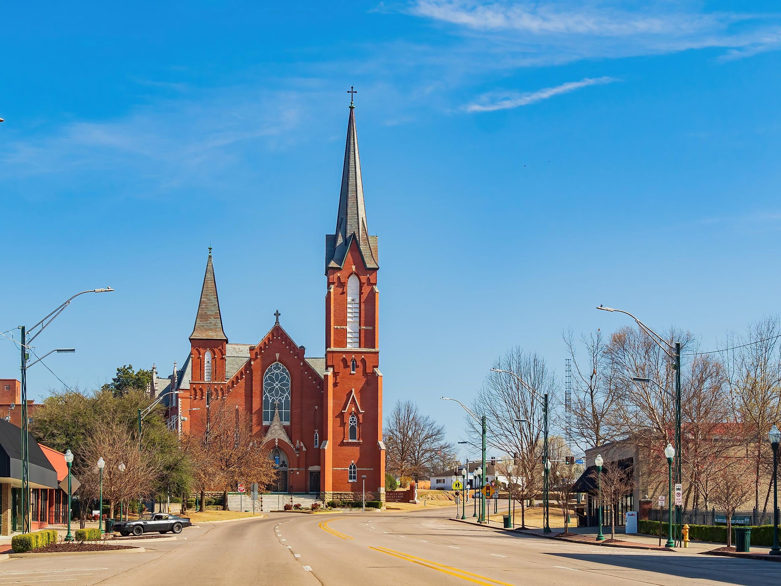 Sunny view of the Immaculate Conception Church in Fort Smith, Arkansas.