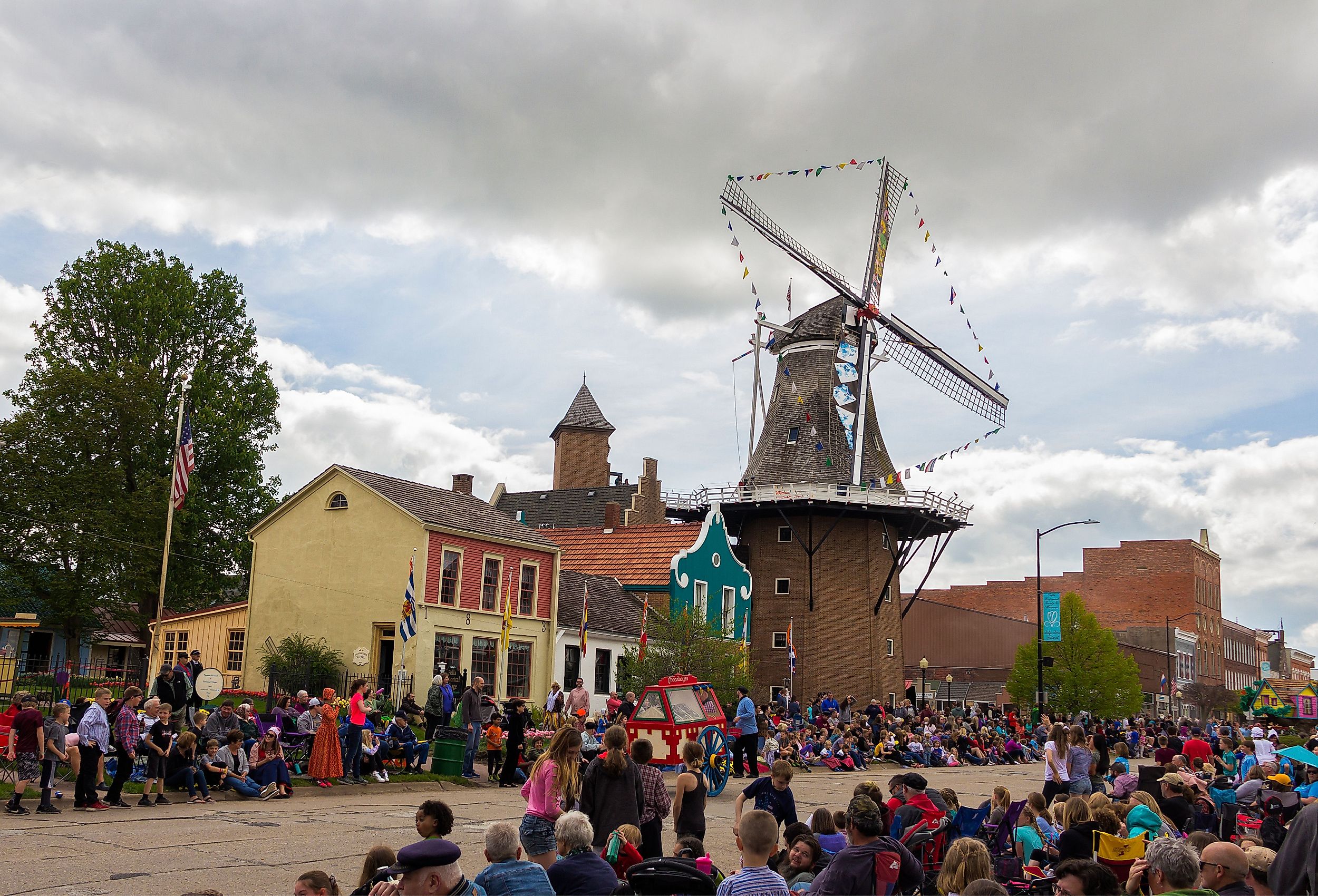 Tulip Time Festival Parade of Pella, Iowa. Image credit yosmoes815 via Shutterstock