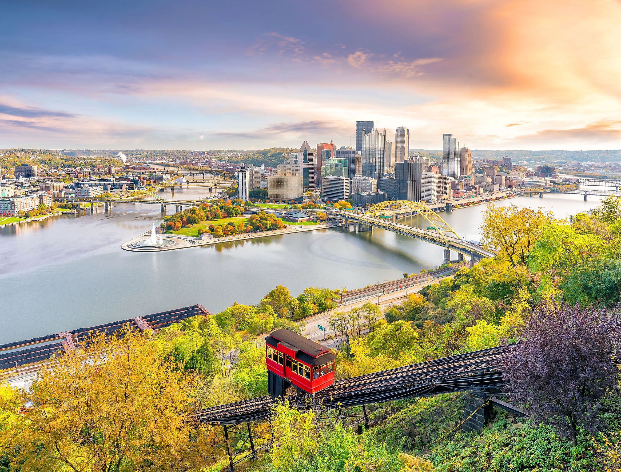 Downtown skyline of Pittsburgh, Pennsylvania at sunset. Image credit f11photo via shutterstock