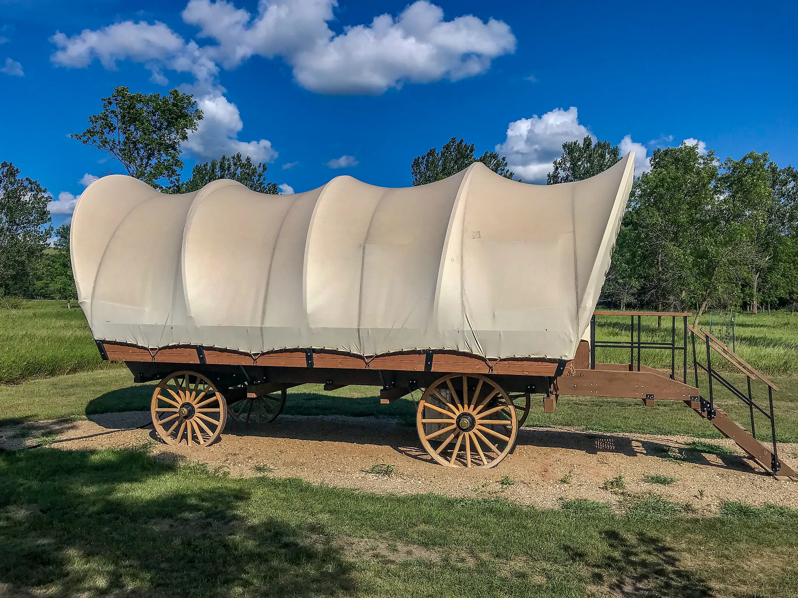 A covered wagon at Fort Ransom State Park in North Dakota.