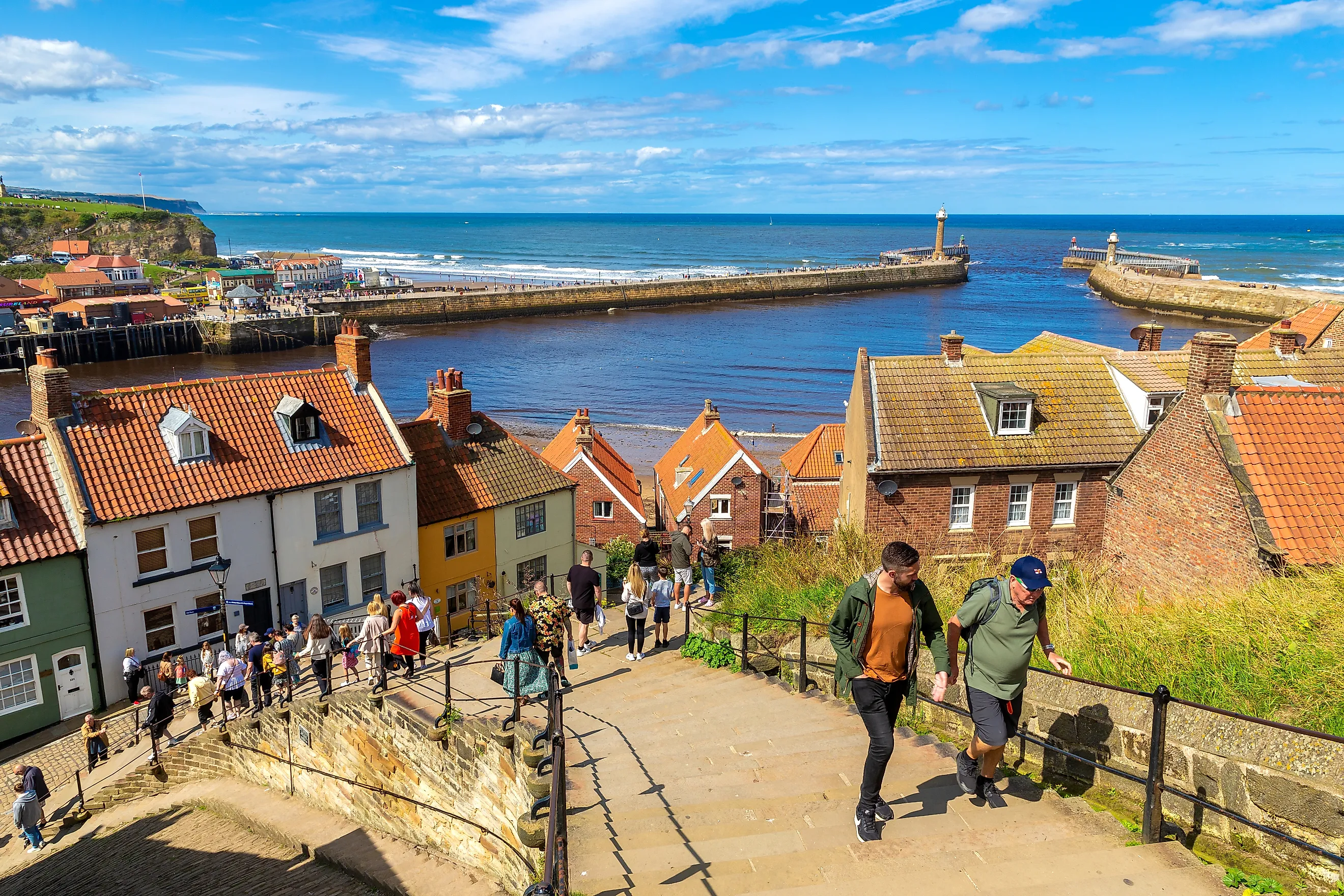 The beautiful town of Whitby, the UK. Image credit: Sergii Figurnyi / Shutterstock.com.