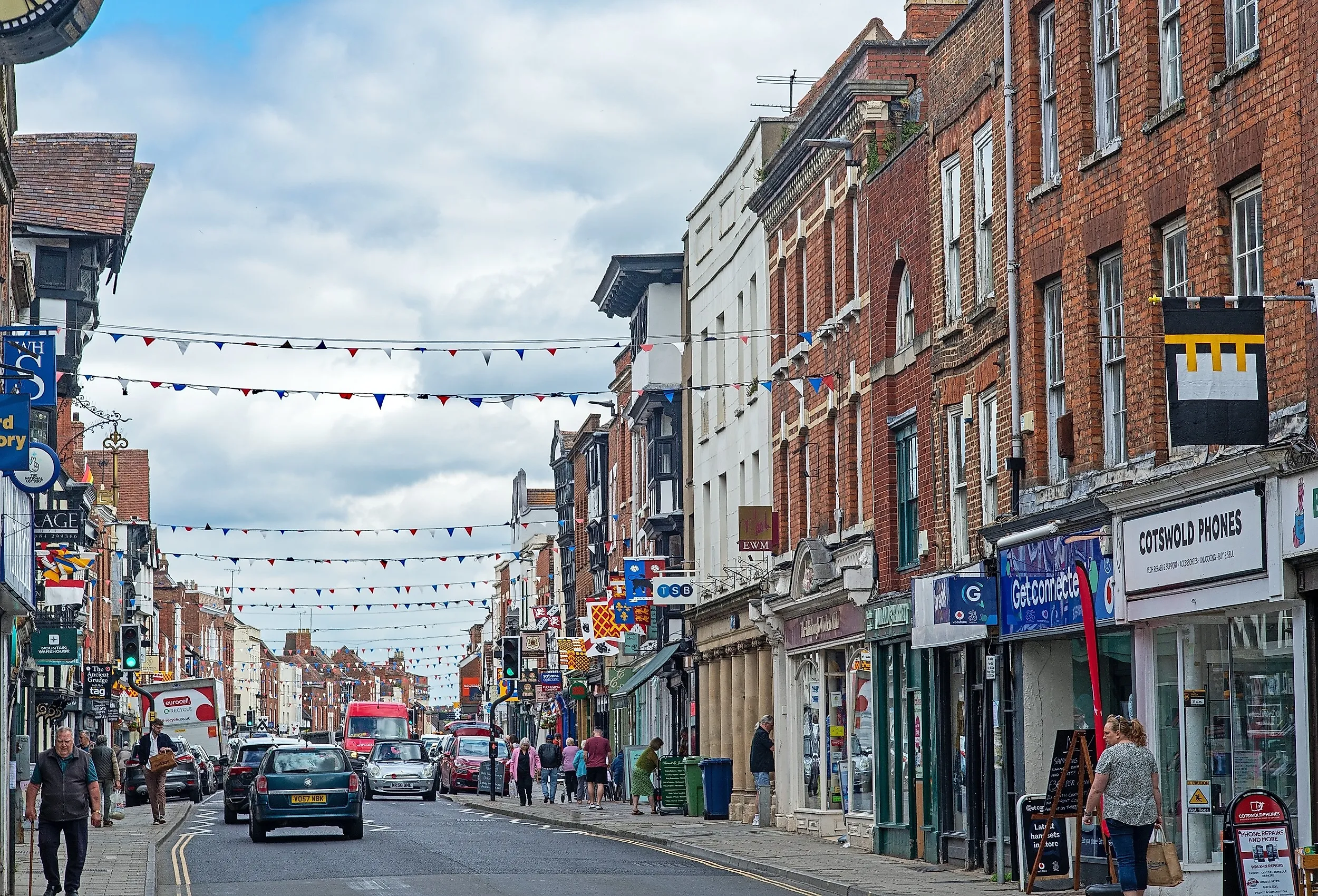 High Street in Tewkesbury, Gloucestershire, UK. Image credit PJ photography via Shutterstock