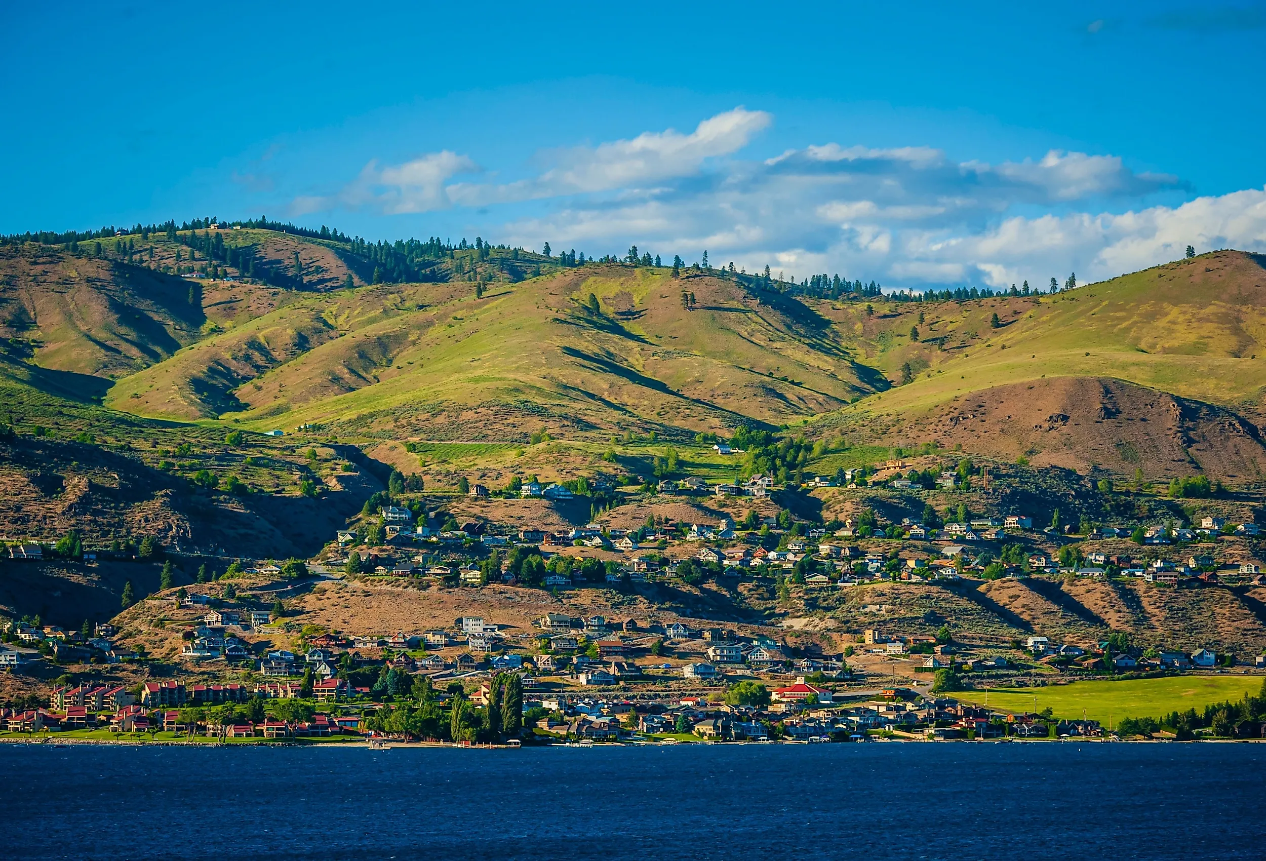  The view of Lake Chelan and the community from a winery.