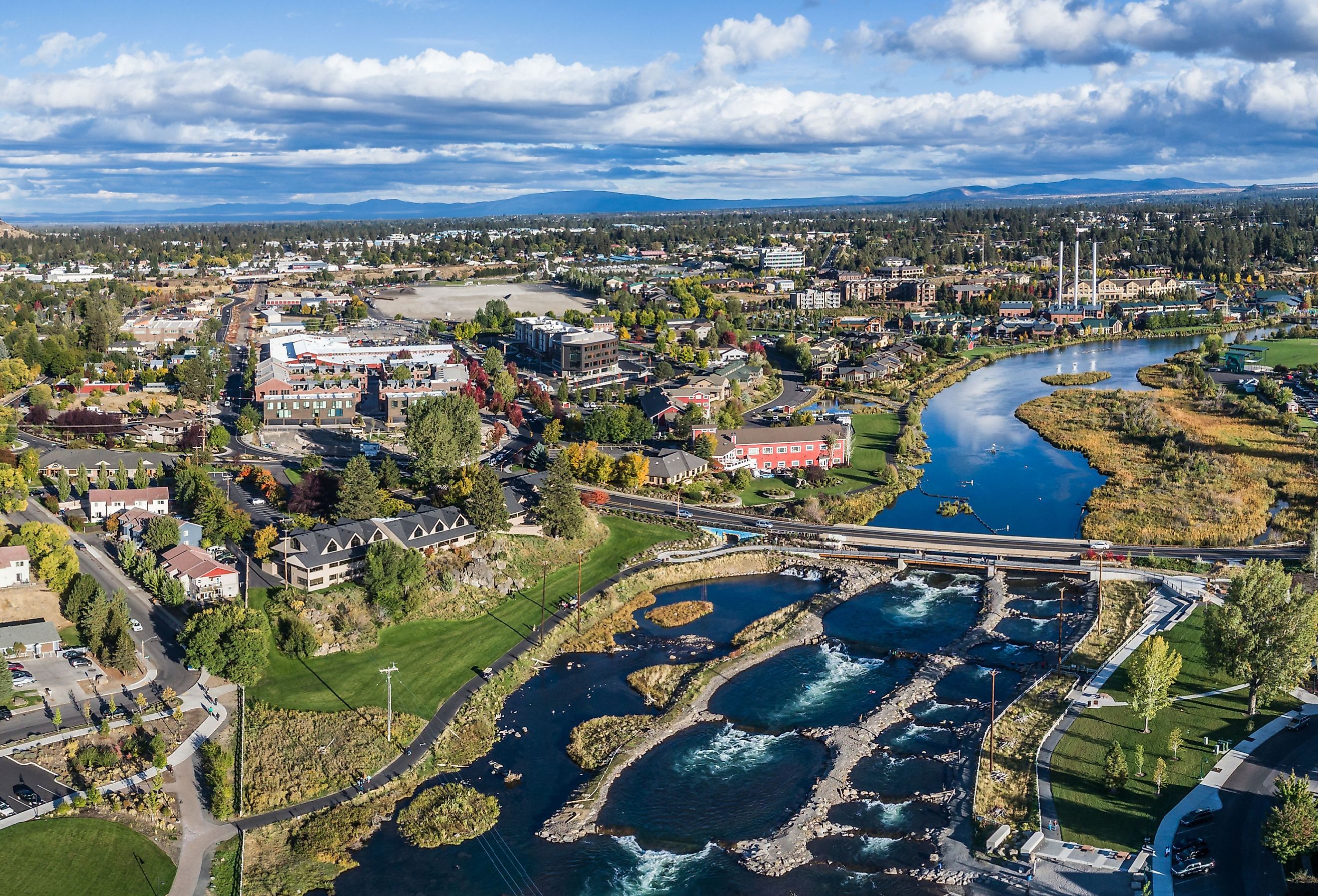 An aerial view of the Bend, Oregon Whitewater Park. Image credit Mike Albright Photography via Shutterstock