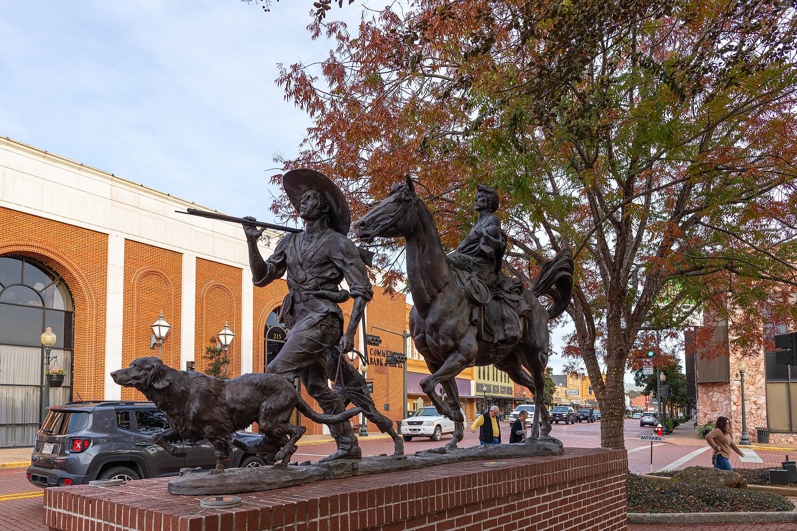The Gateway statue by Michael Boyett, honoring the first settlers of Texas in Nacogdoches, Texas