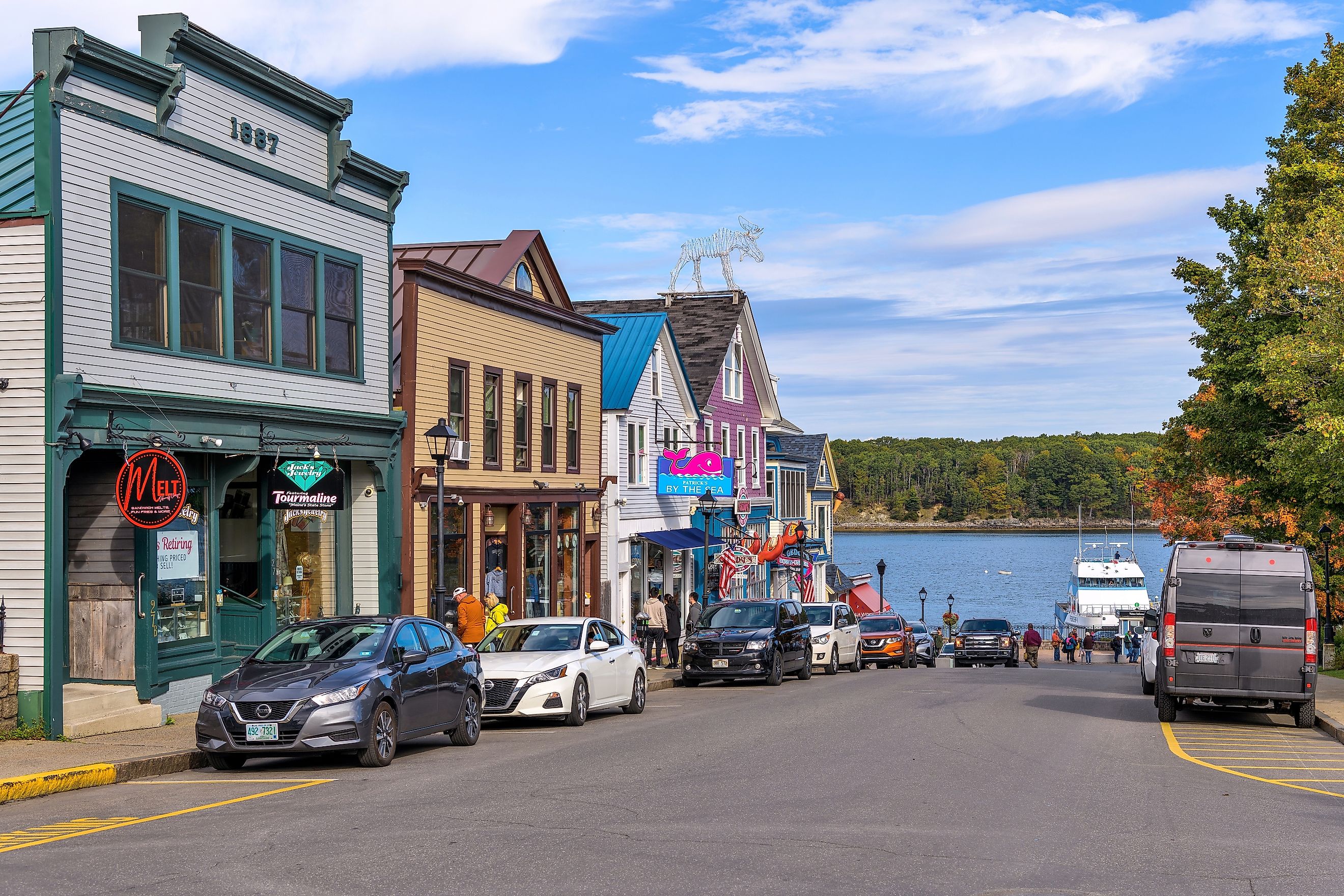 Main Street in Bar Harbor, Maine. Image by Sean Xu via Shutterstock.