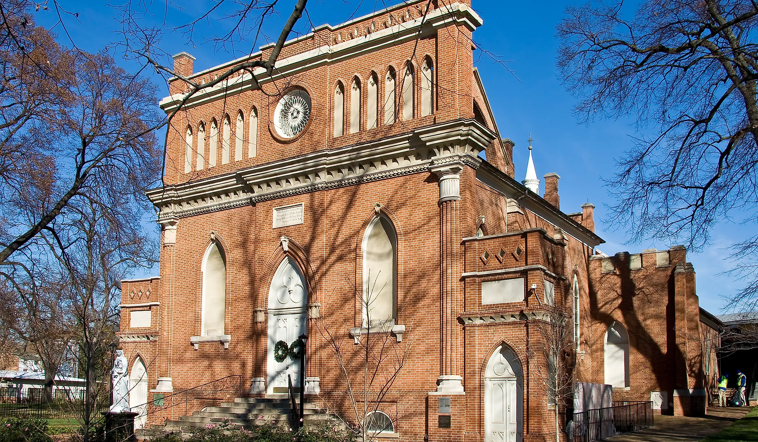 St. Mary's Seminary Chapel, Baltimore, Maryland, USA. By Acroterion - Own work, CC BY-SA 4.0, https://commons.wikimedia.org/w/index.php?curid=17556821.