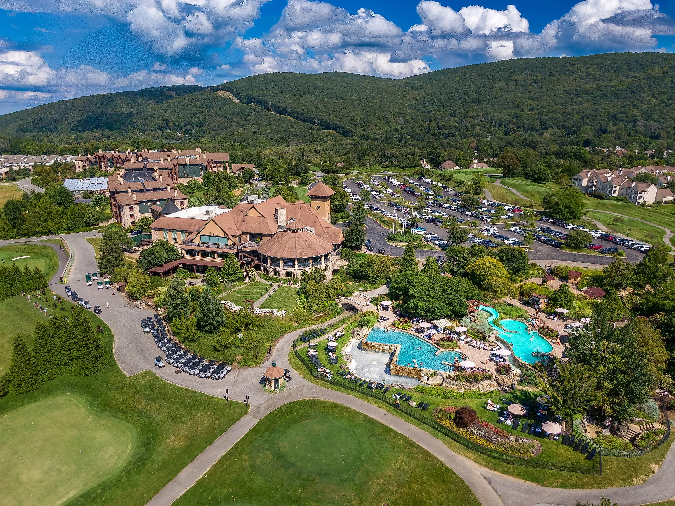 Aerial view of a resort in Hamburg, New Jersey.