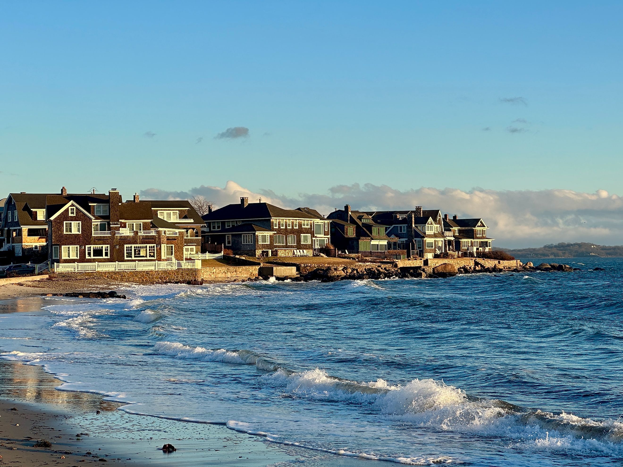 Groton, Connecticut, Atlantic Ocean. Via Shutterstock / Rachel Rose Boucher.