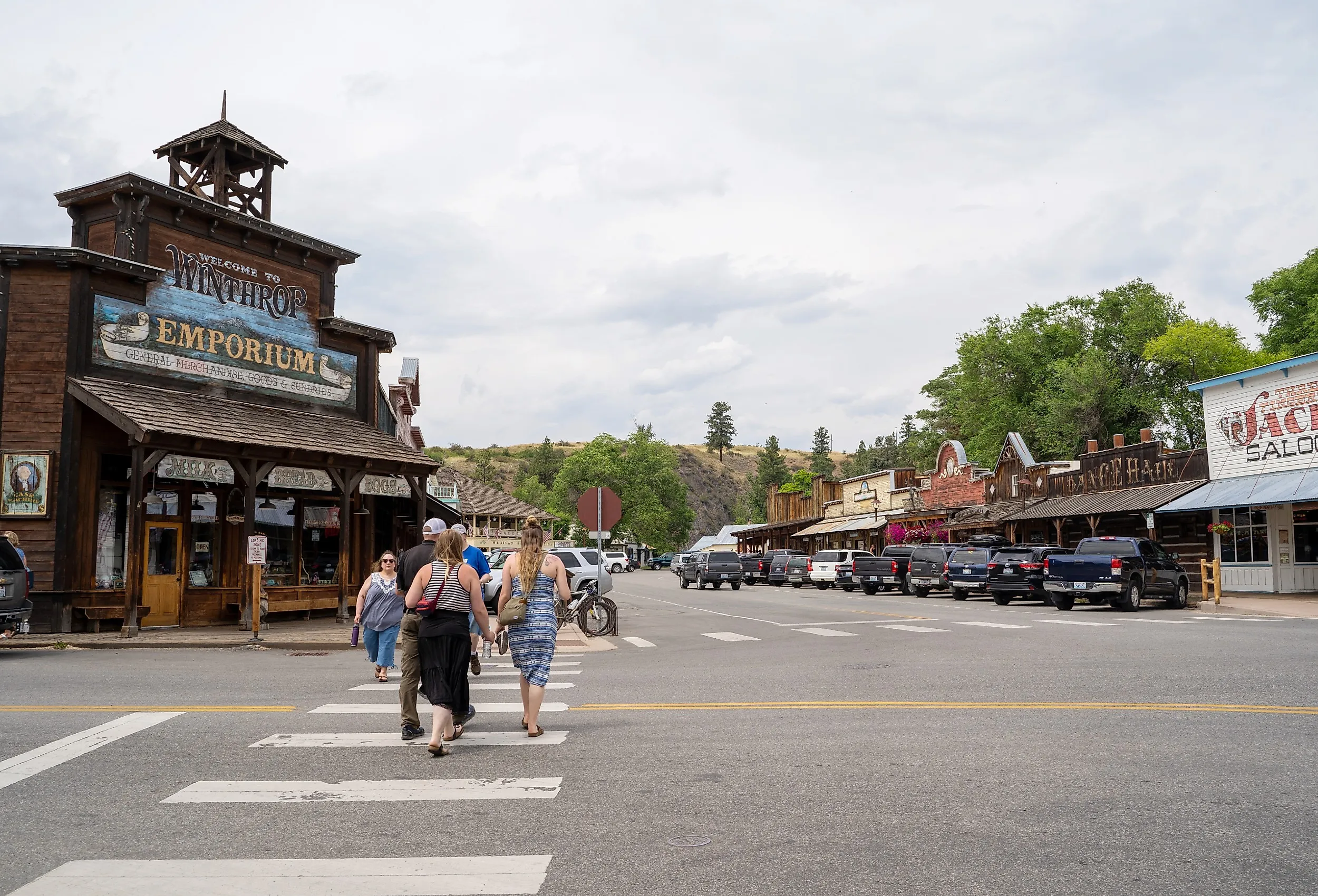 Street view of downtown Winthrop, Washington. Image credit melissamn via Shutterstock