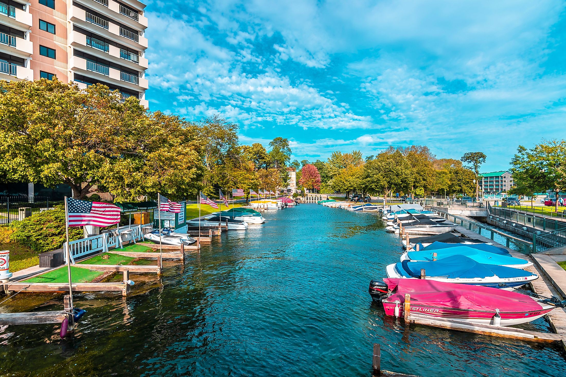 Lake Geneva, Wisconsin. Editorial credit: Nejdet Duzen / Shutterstock.com