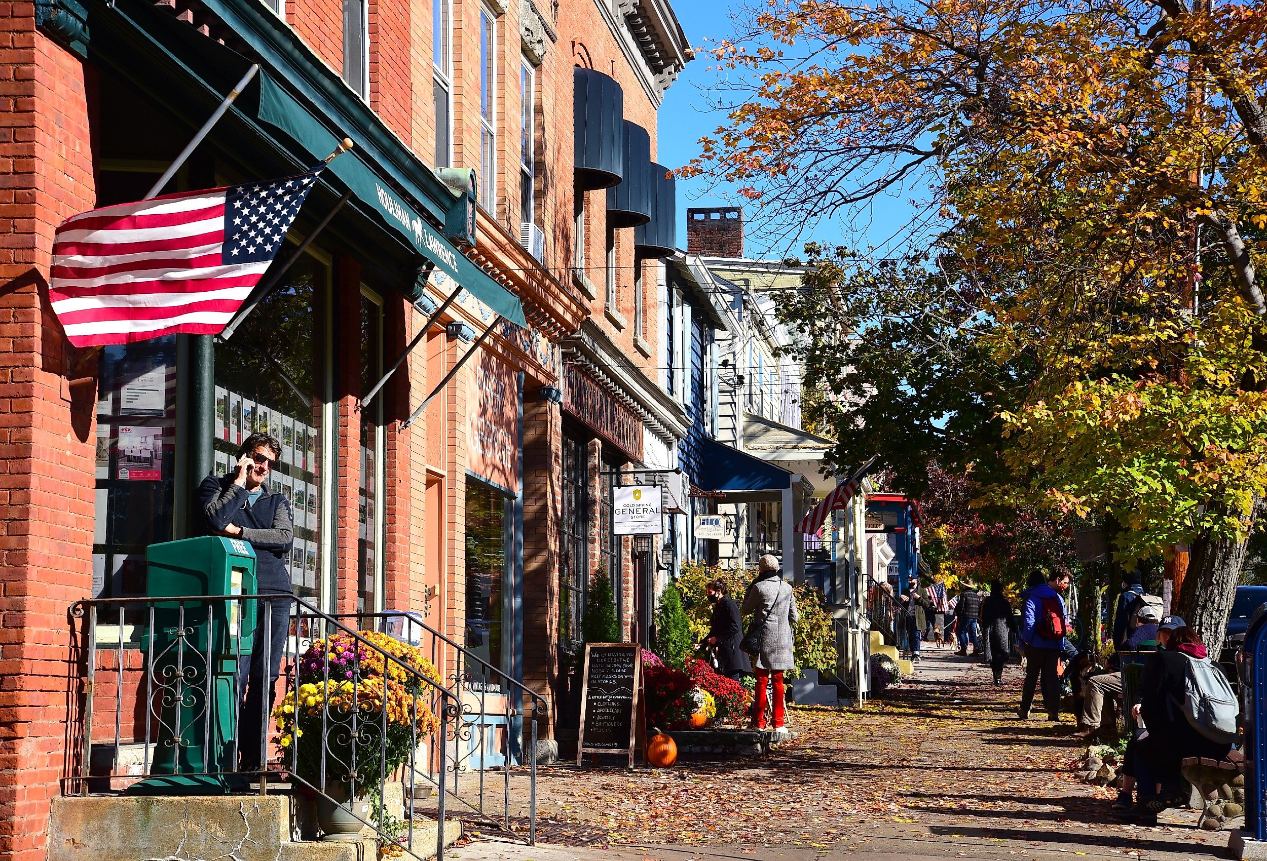 Sidewalk scene in Cold Springs, New York. Image credit Joe Tabacca via Shutterstock