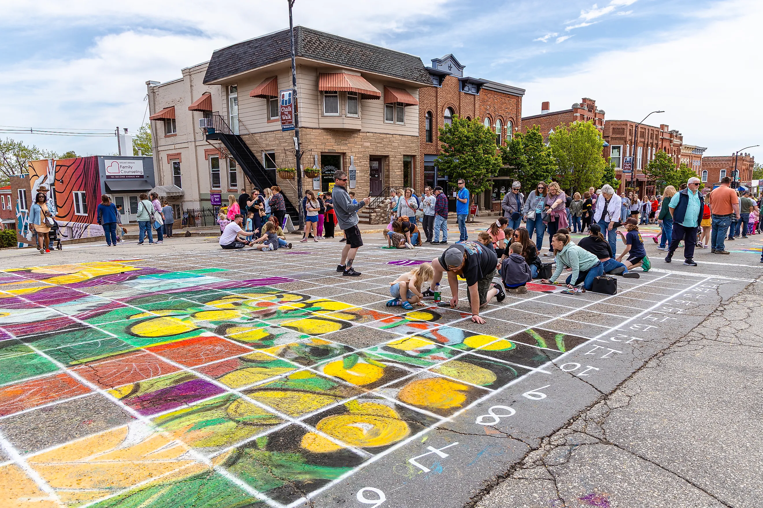 Chalk the Walk Event in Mount Vernon, Iowa. Image credit: Jessica Connery / Shutterstock.com.