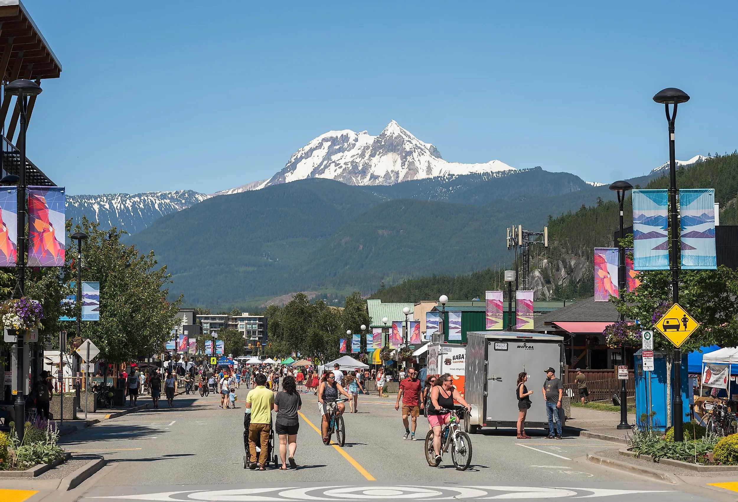 Downtown Squamish, British Columbia. Image credit David Buzzard via Shutterstock