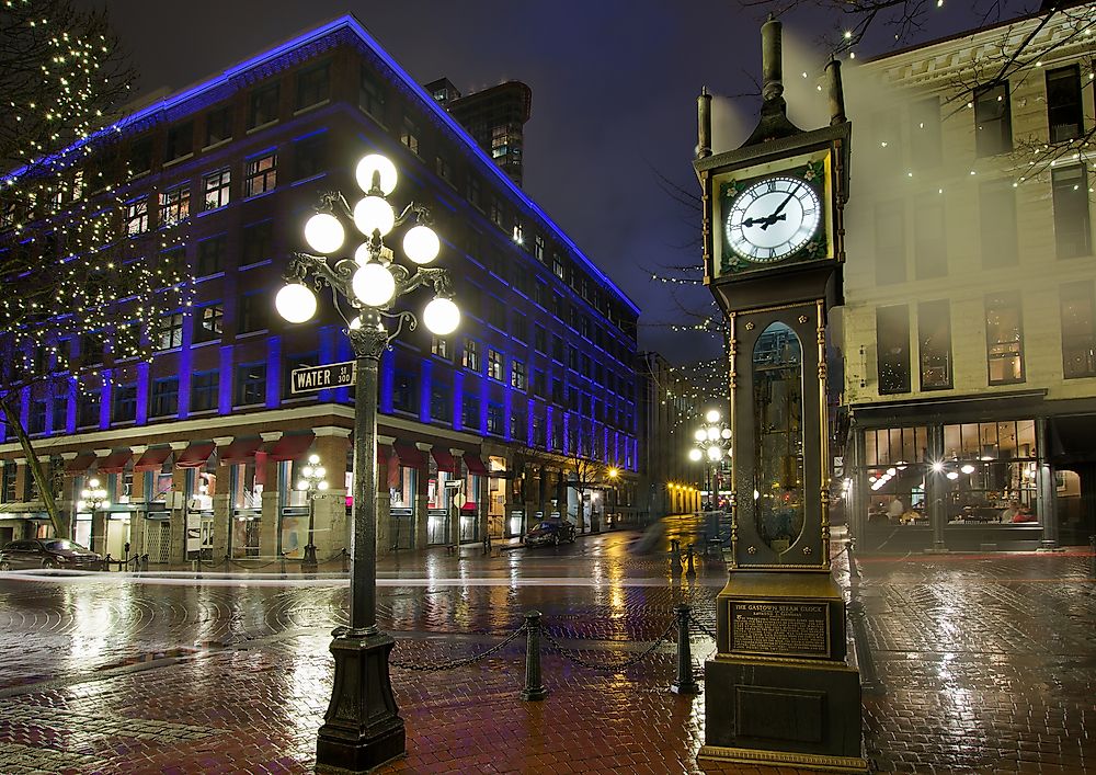 The famous clock tower of Gastown.