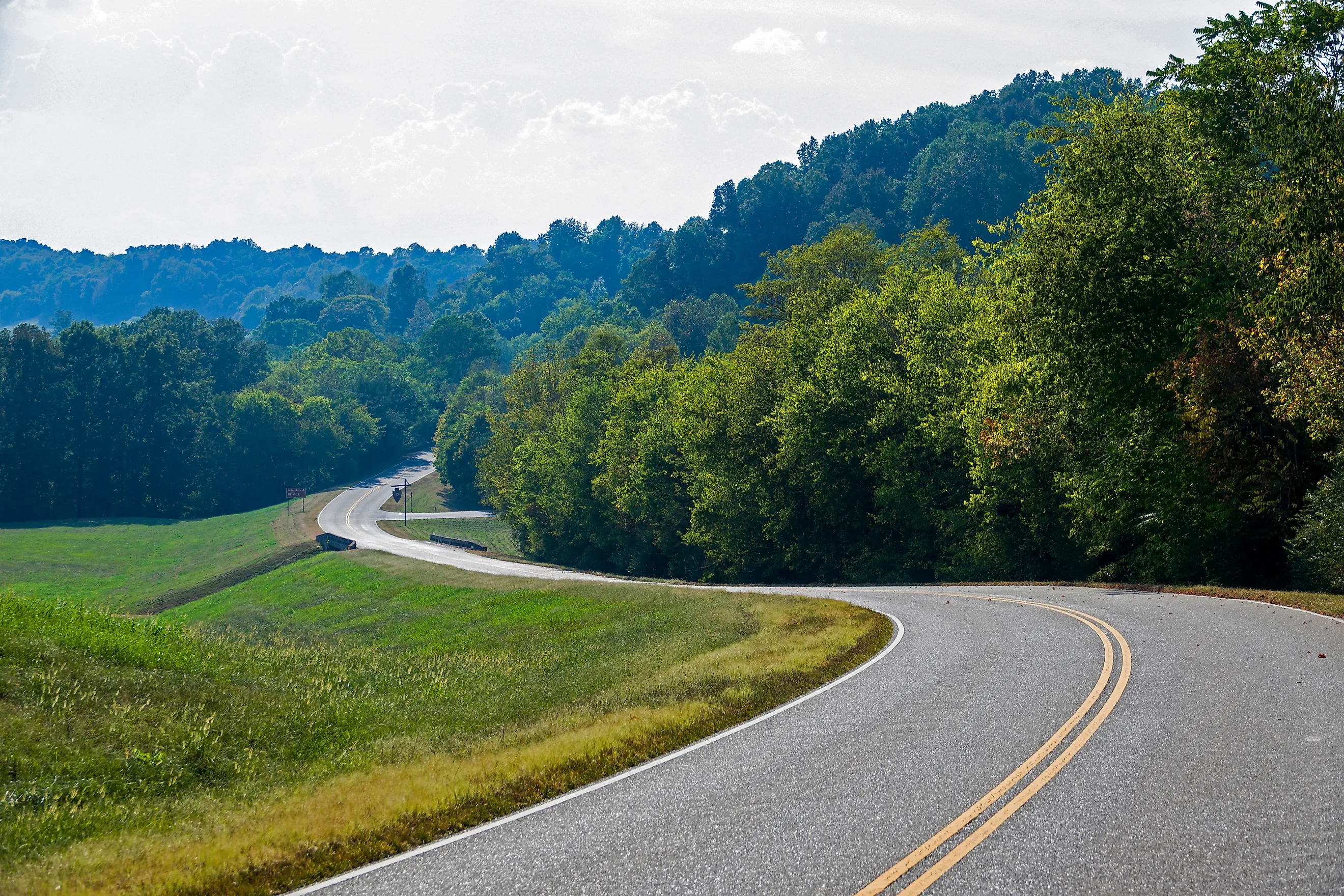 Baker Bluff Overlook Natchez Trace Parkway Mississippi MS  also known as the "Old Natchez Trace", iwhich extends roughly 440 miles from Nashville, Tennessee, to Natchez, Mississippi. Created 07.06.23. Editorial Photo Credit: Dennis MacDonald via Shutterst