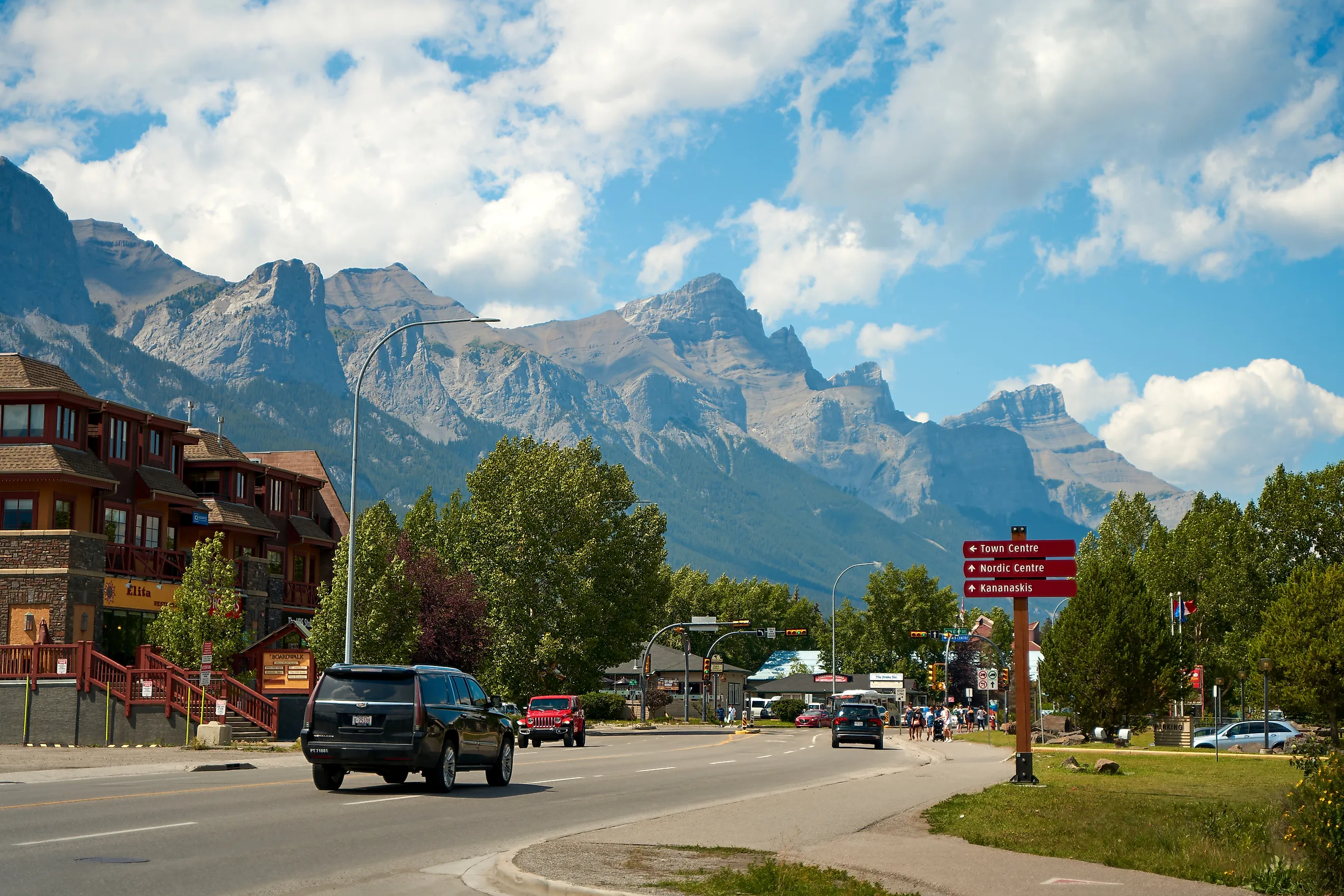 Canmore, Alberta, Canada, via Try_my_best / Shutterstock.com