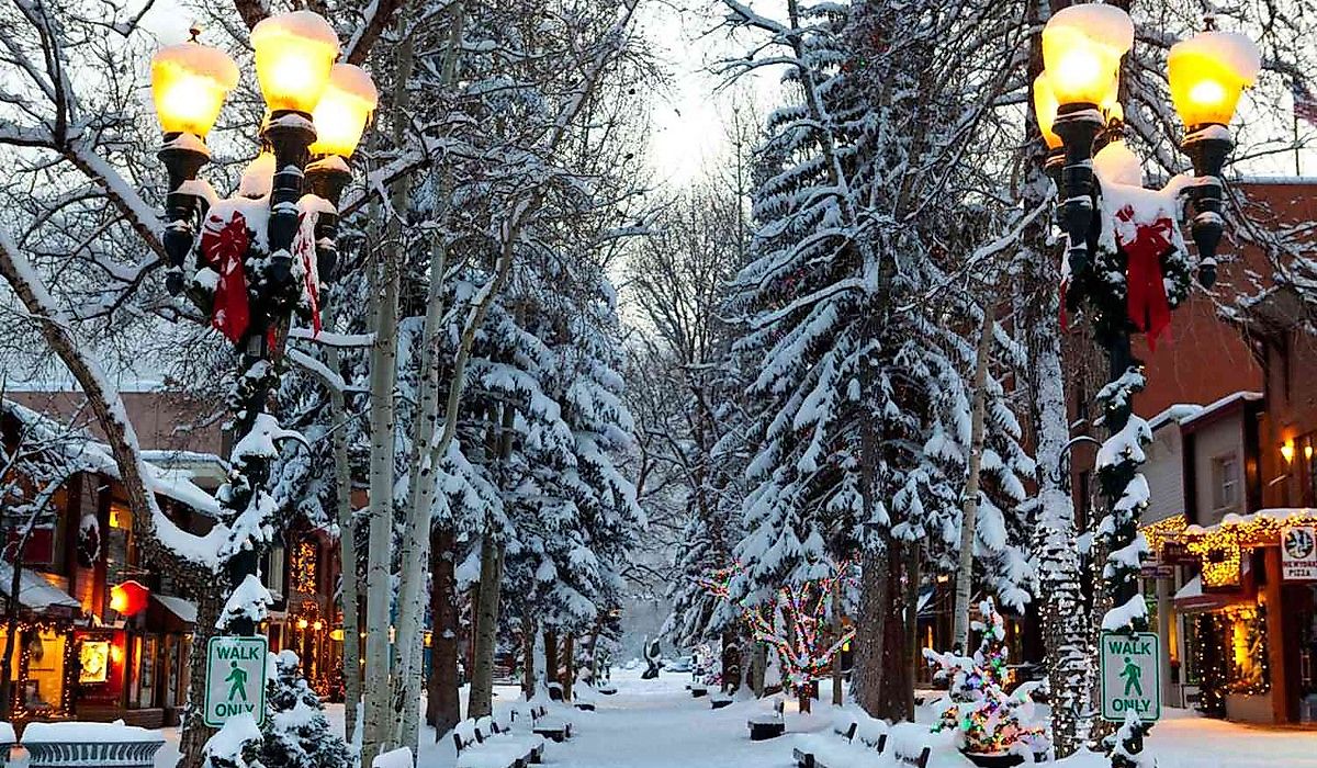 Lewisburg, West Virginia street. Image credit: Jeremy Swanson