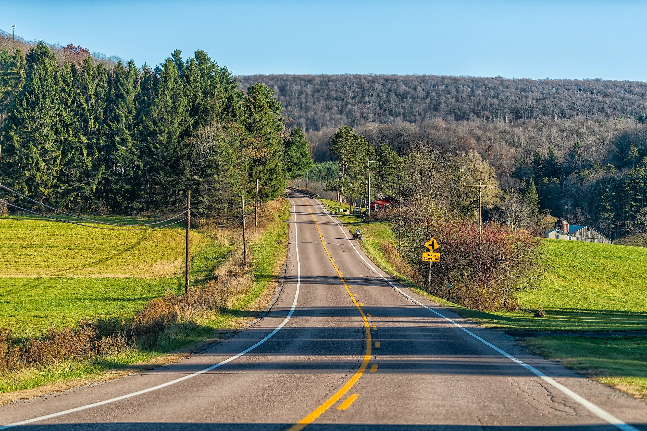 Iowa's Grant Wood Scenic Byway in the early morning light. (Credit: Iowa DOT via Flickr)