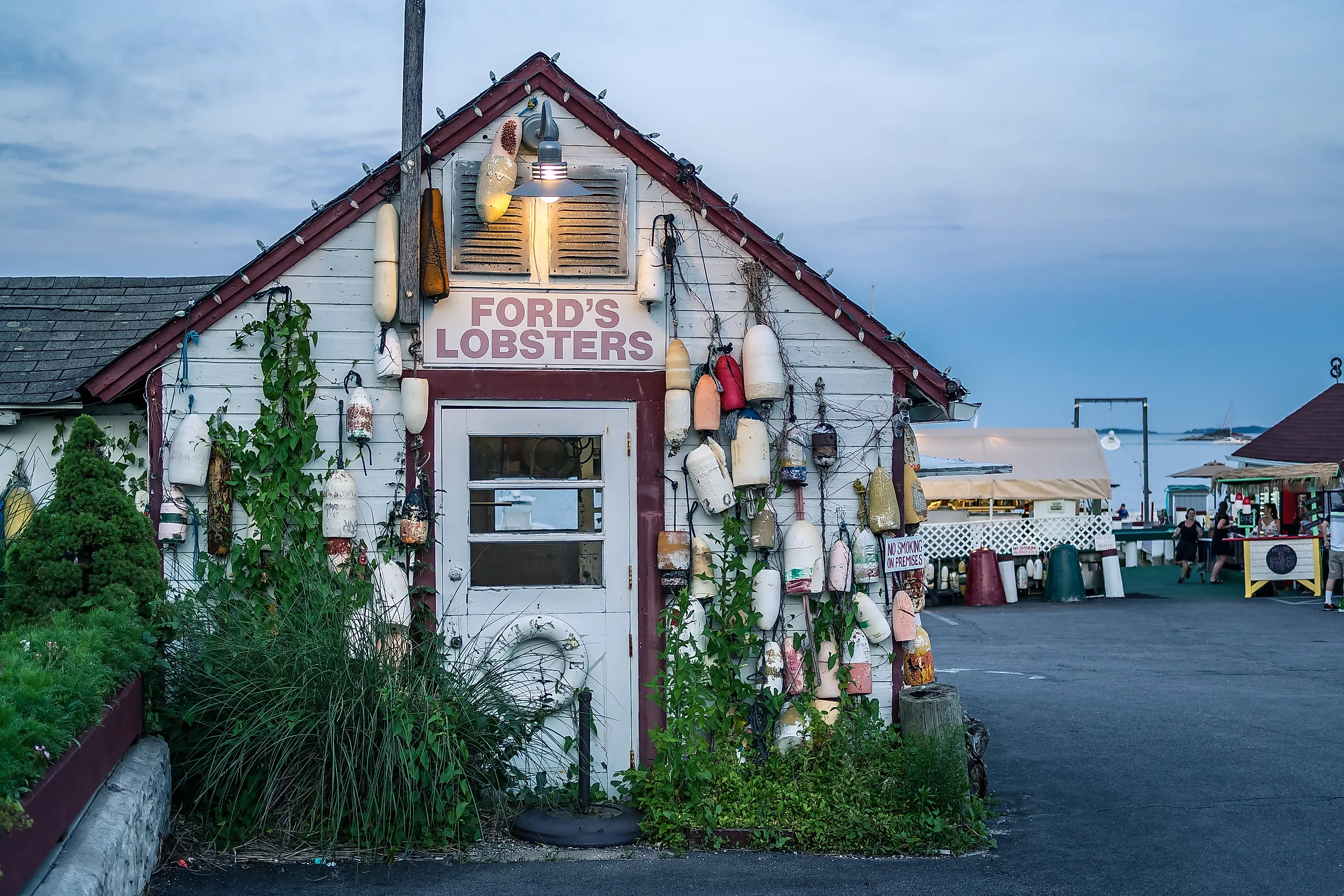 The famous 'Ford's Lobster' restaurant in Noank, Connecticut. Image credit: Micha Weber / Shutterstock.com