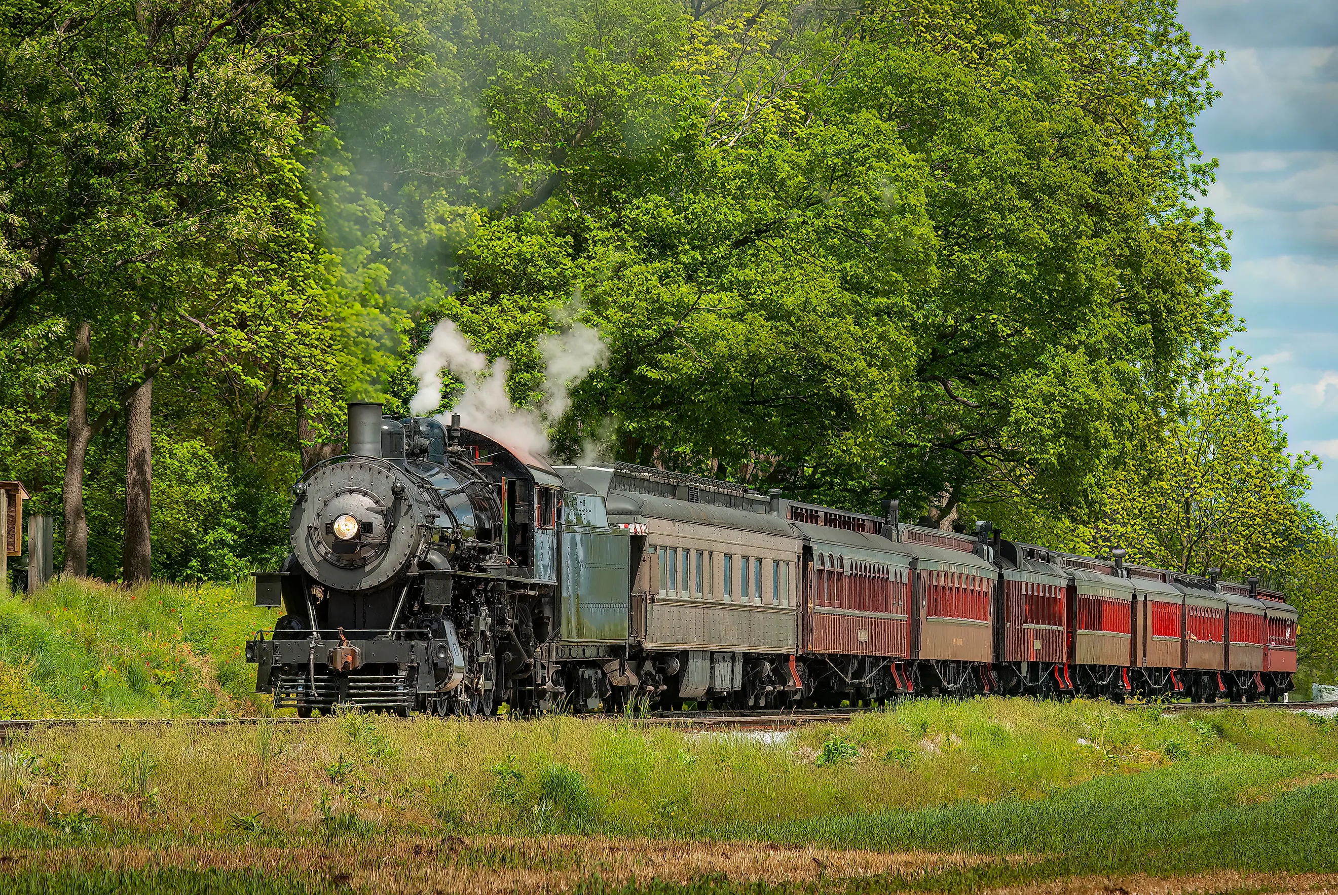 Strasburg Railroad with passenger cars