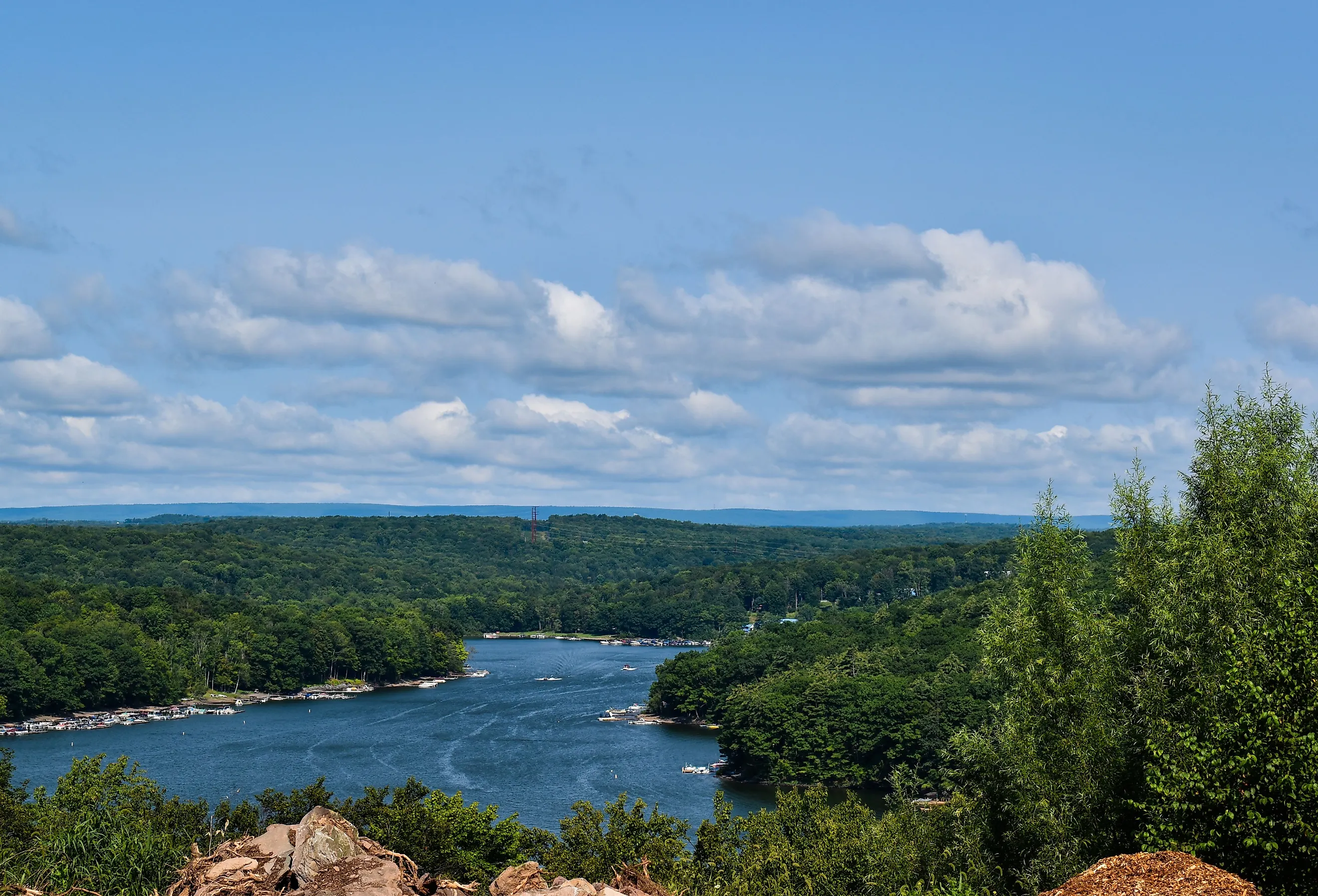 powerboating lakes in poconos