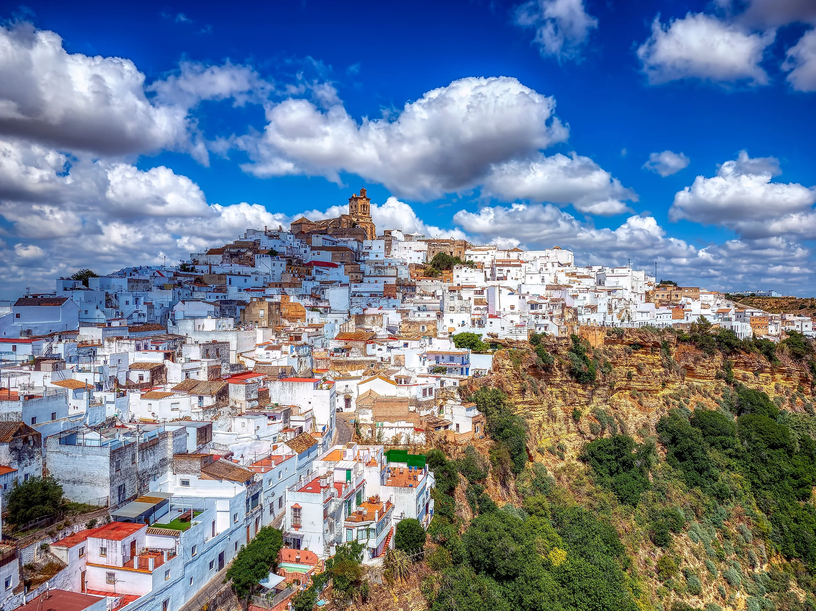 Panoramic of Arcos de la Frontera, white city built on a rock along the Guadalete river, in the province of Cádiz, Spain. 