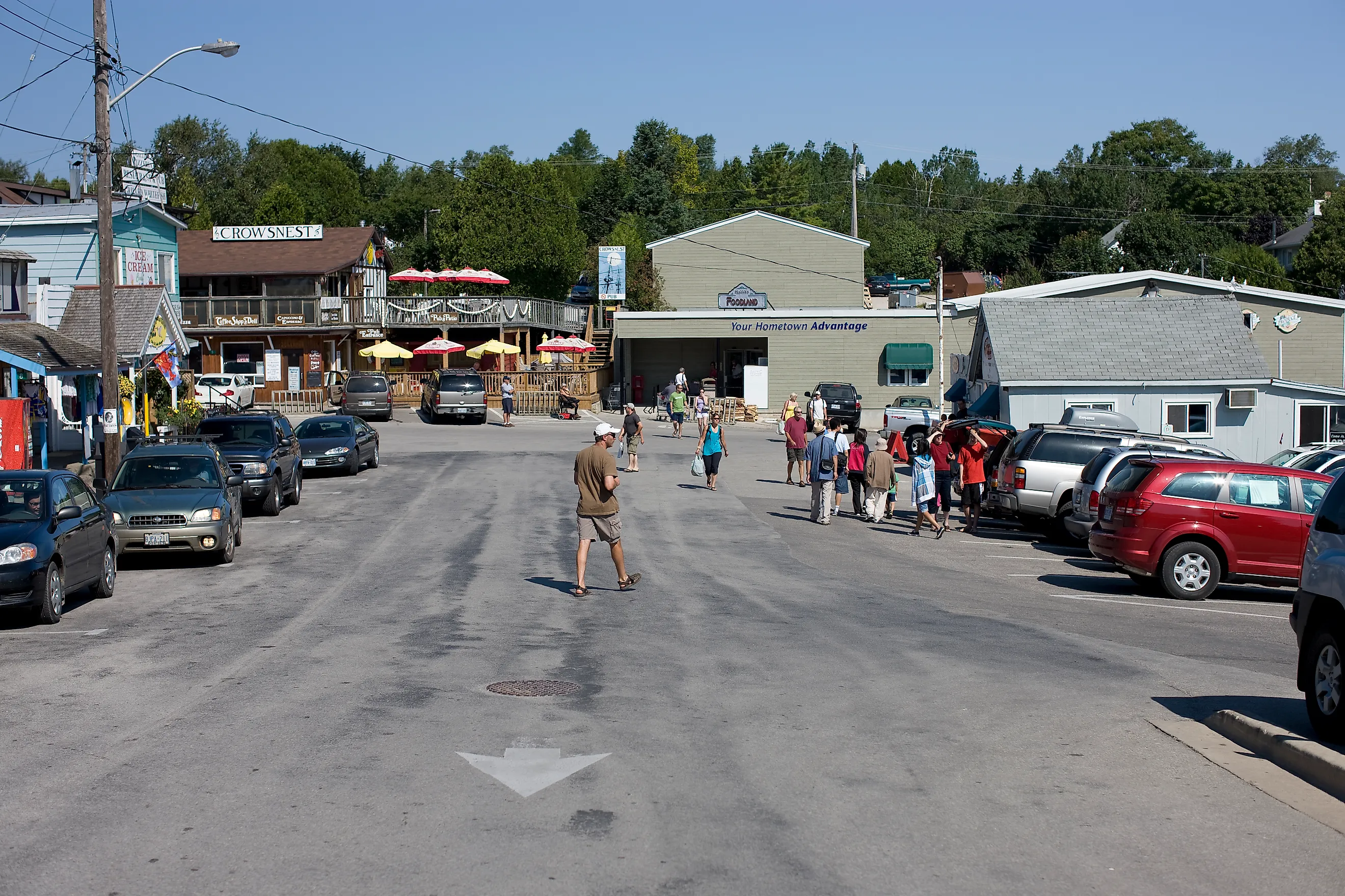 Downtown Tobermory, Ontario