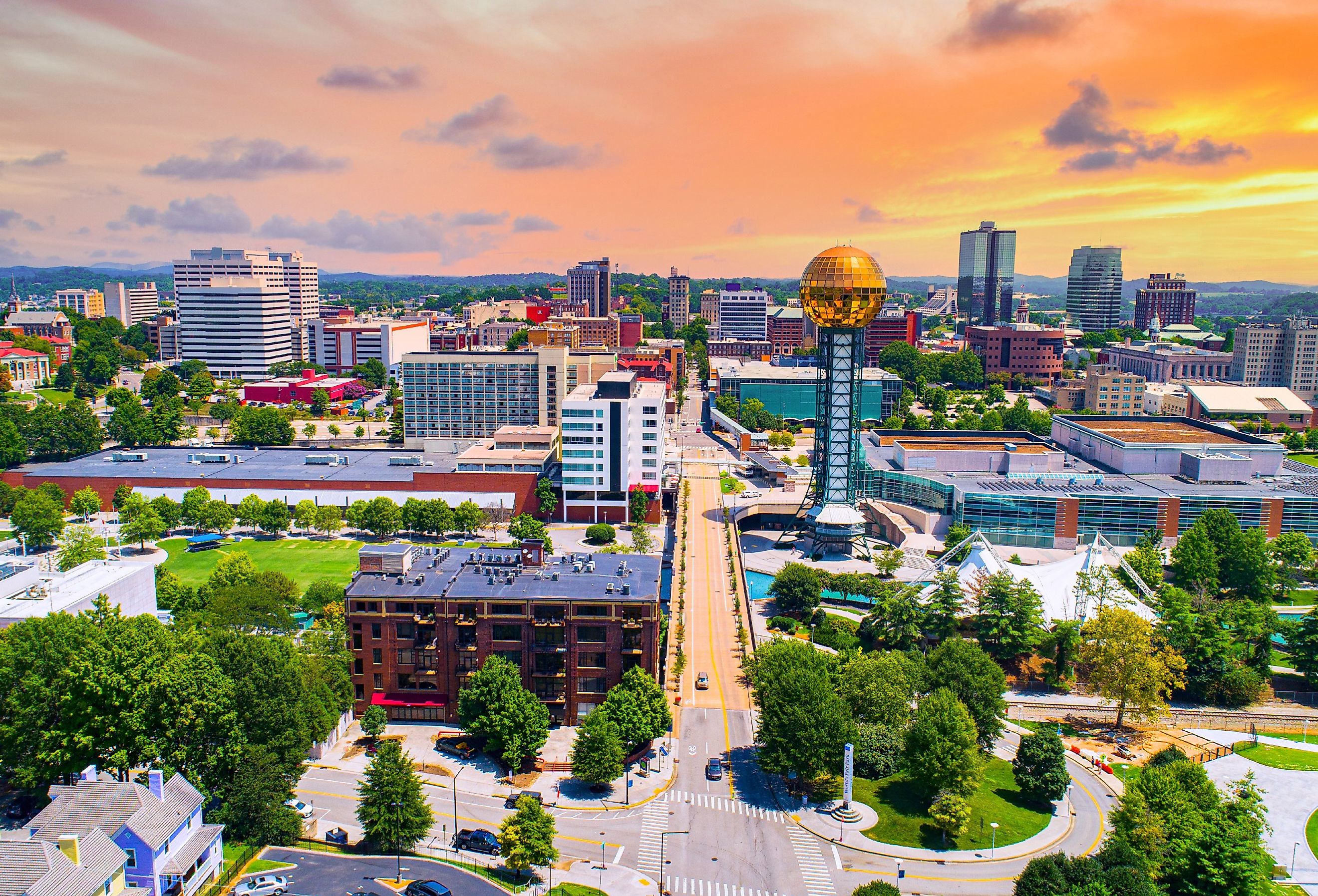 Knoxville, Tennessee, downtown skyline.