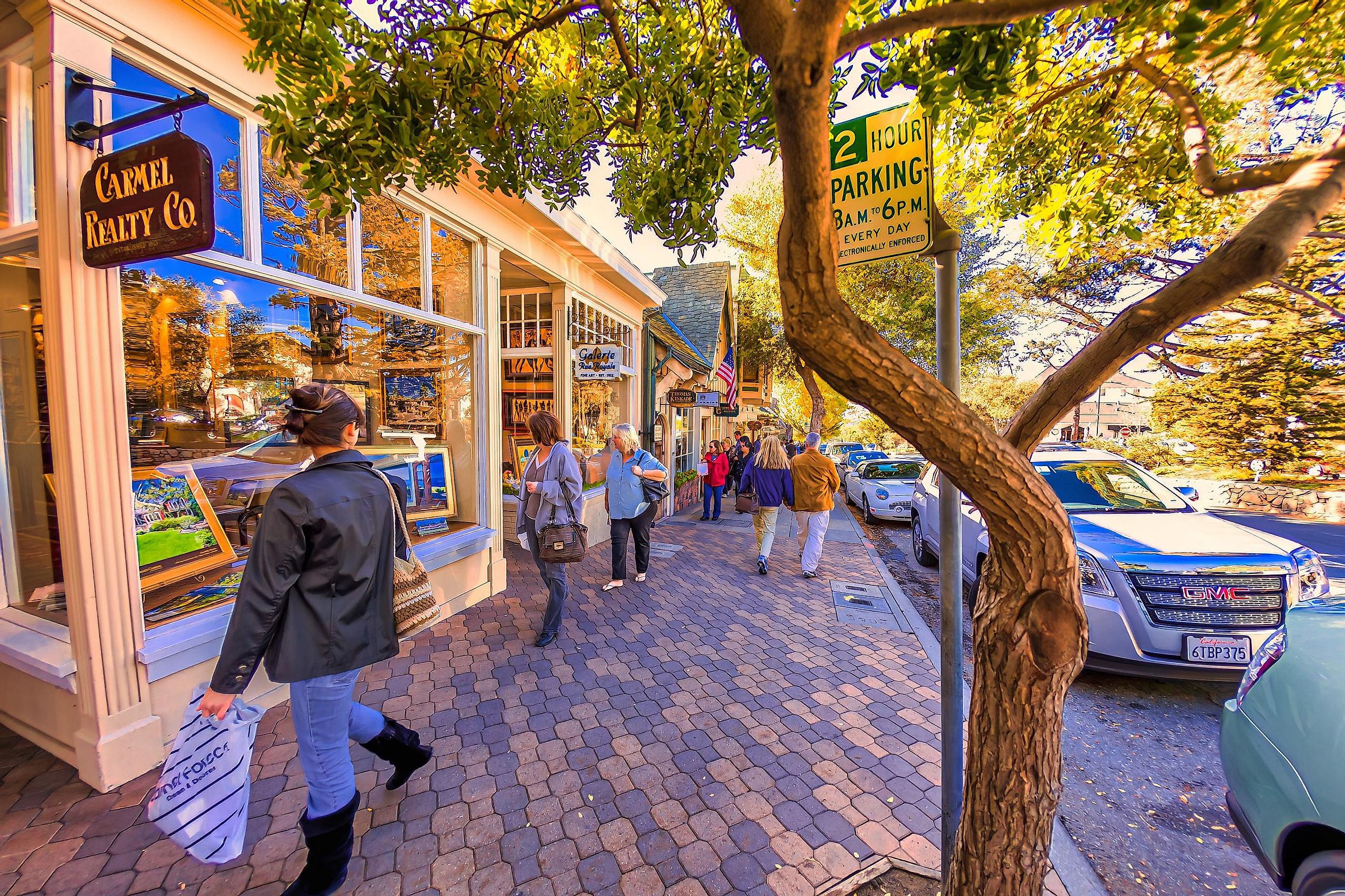 Carmel, California: shopping on main street of carmel with luxurious expensive boutiques all around