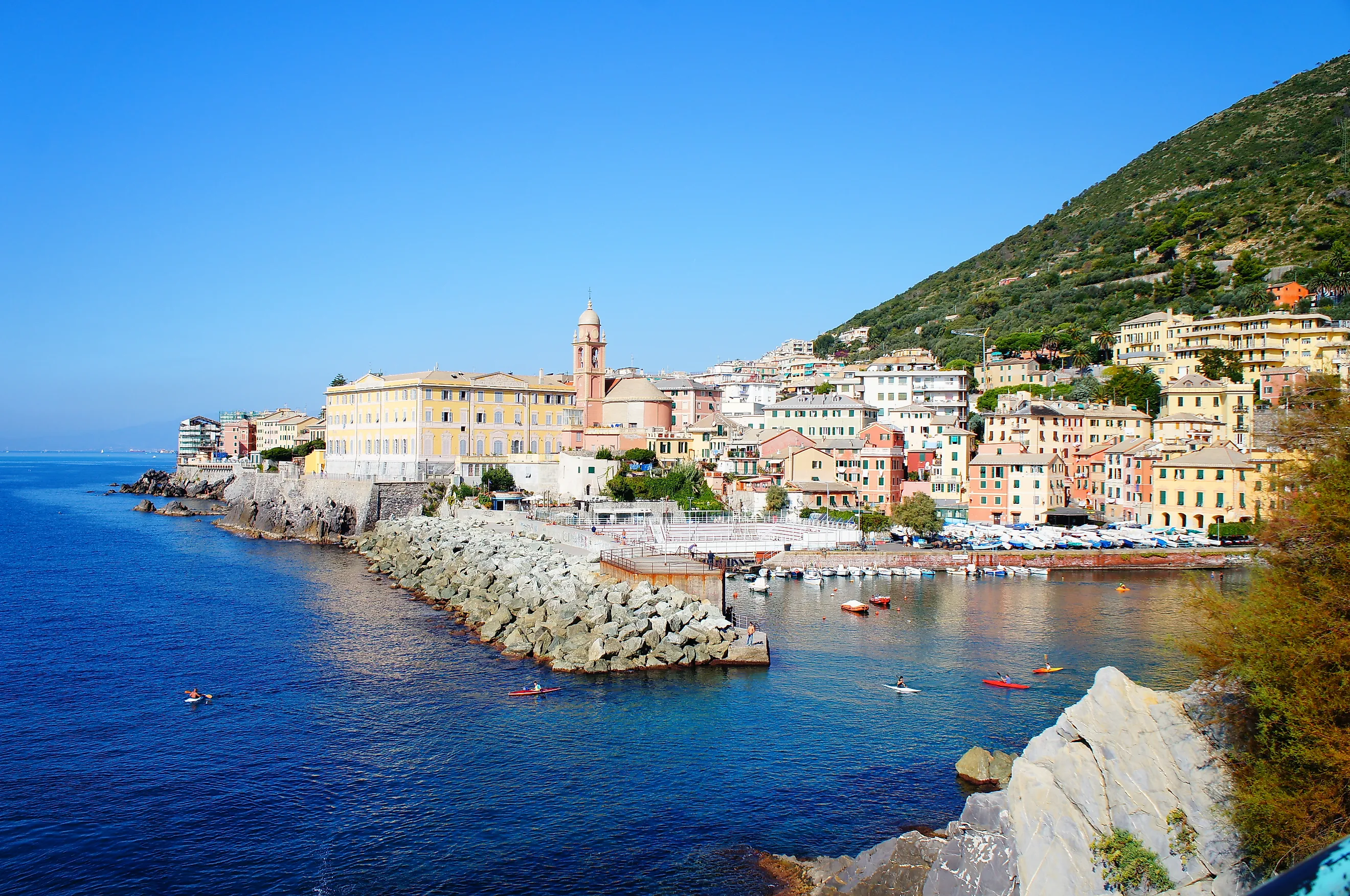 Genoa, Italy. Image by Superchilum, CC BY-SA 4.0, via Wikimedia Commons.