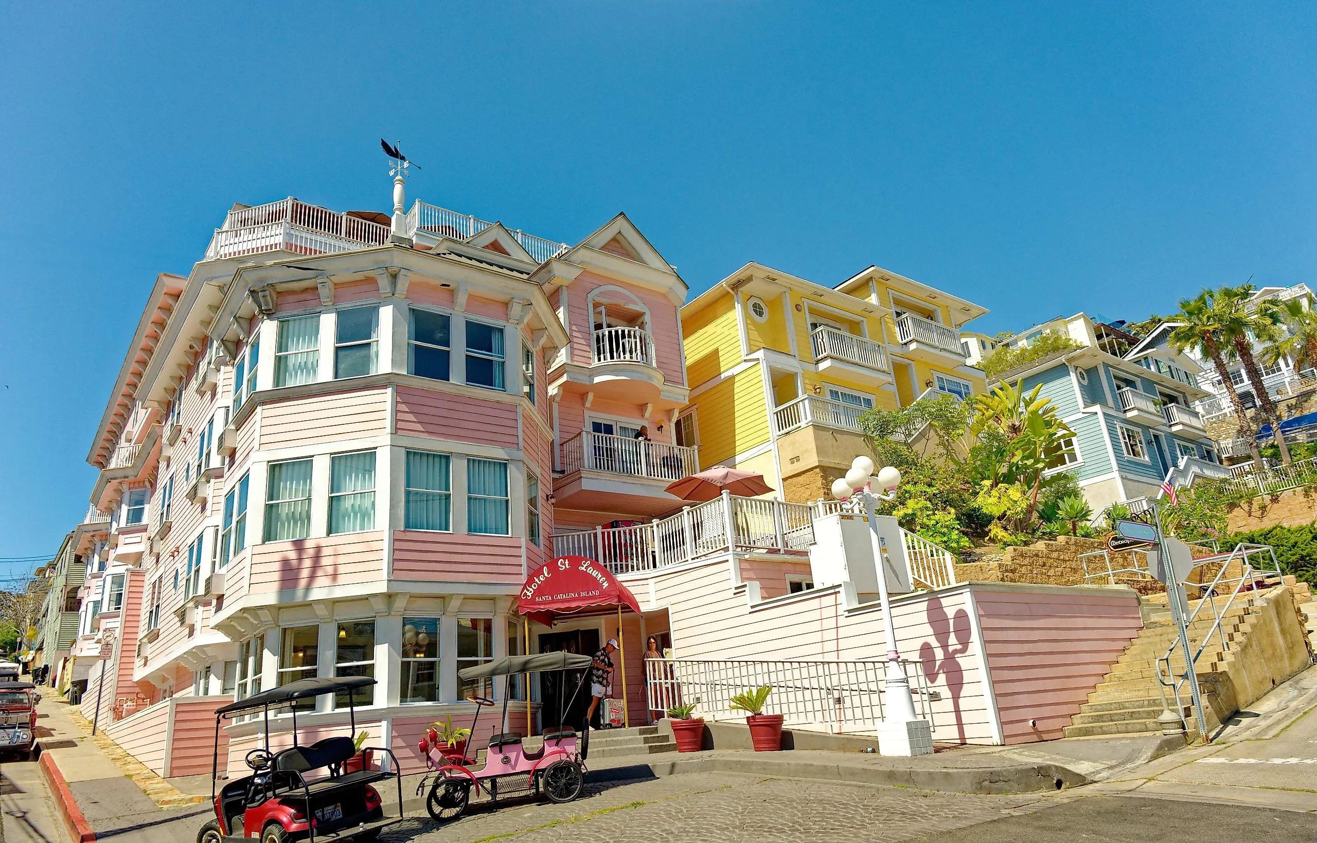 Ojai, CA / United States - October 12 2019: A day in the sun at the Ojai Days festival. Store fronts with tourist checking out the different spots.