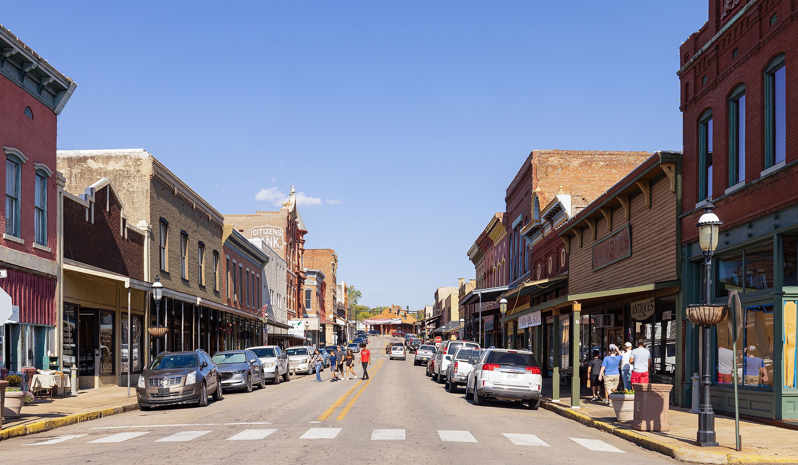 The old business district on Main Street, Van Buren, Arkansas. Editorial credit: Roberto Galan / Shutterstock.com.