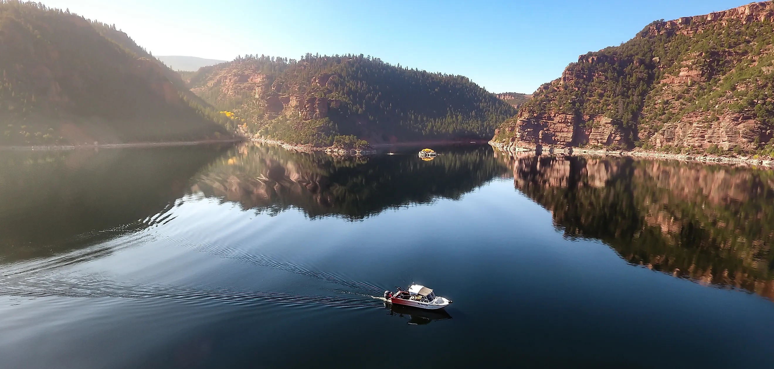 Boat Trolling on Flaming Gorge Reservoir