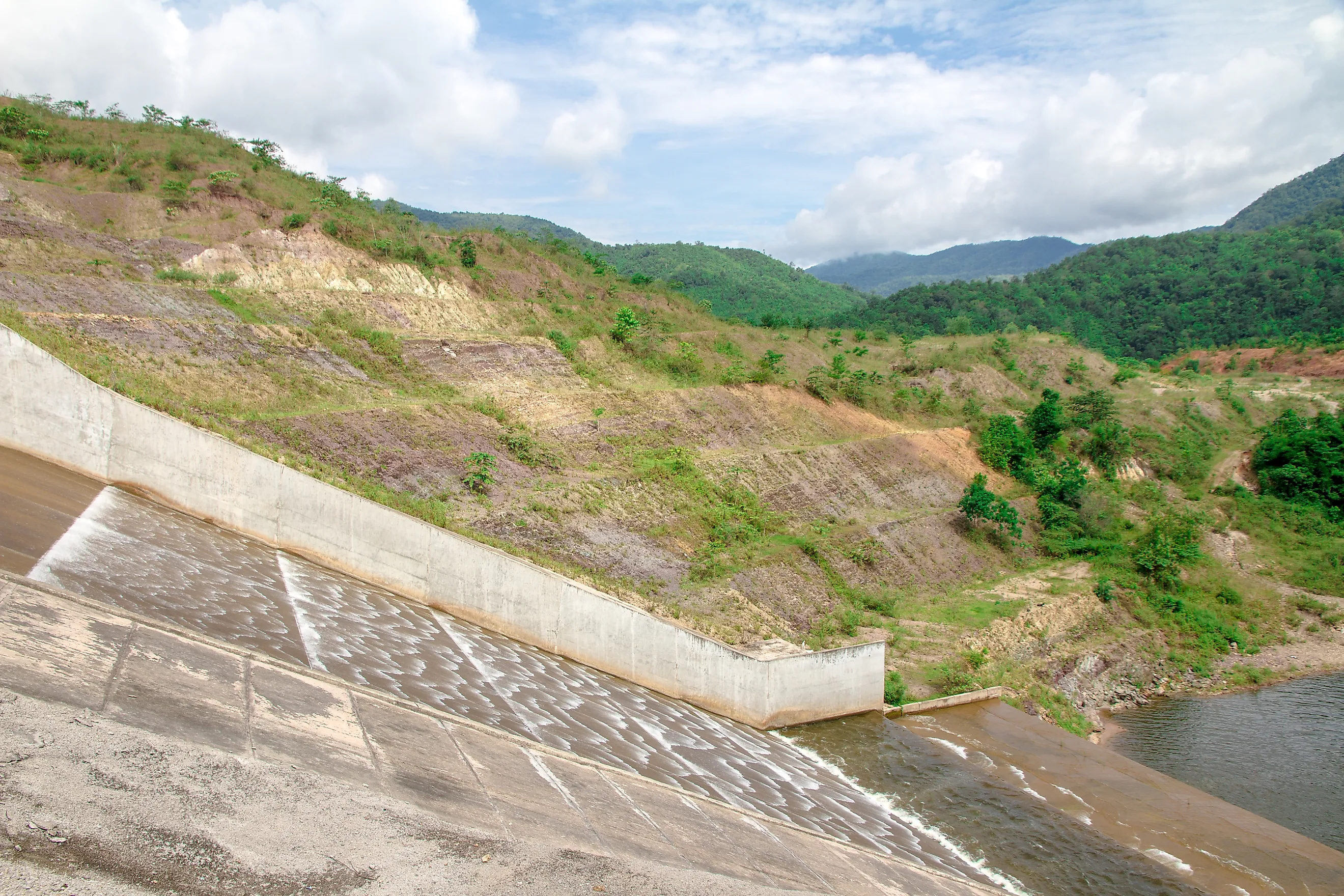 View of the dam reservoir in the middle of the valley.