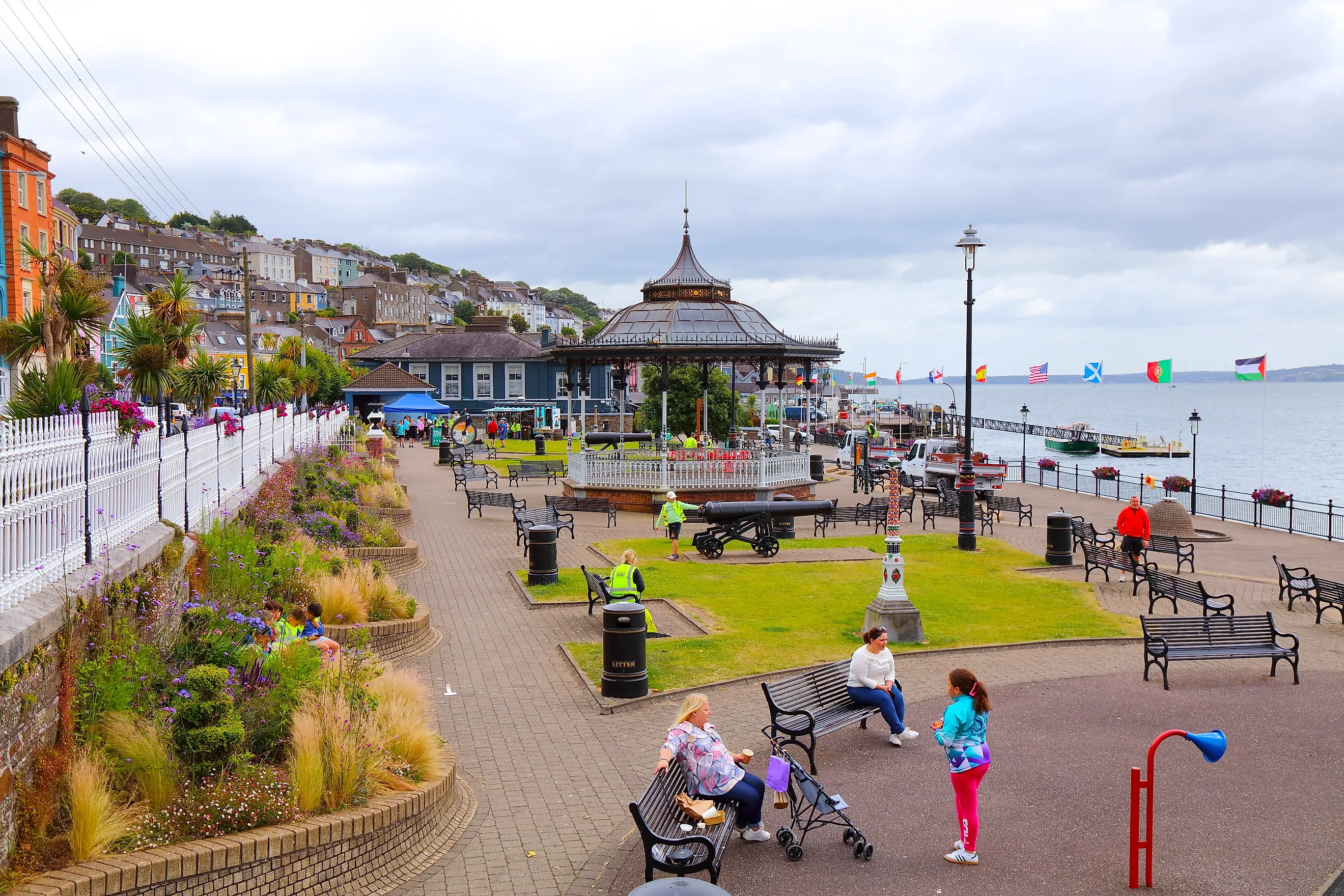  People visit the waterfront Kennedy Park in Cobh, Ireland. Image credit: Tupungato / Shutterstock.com.