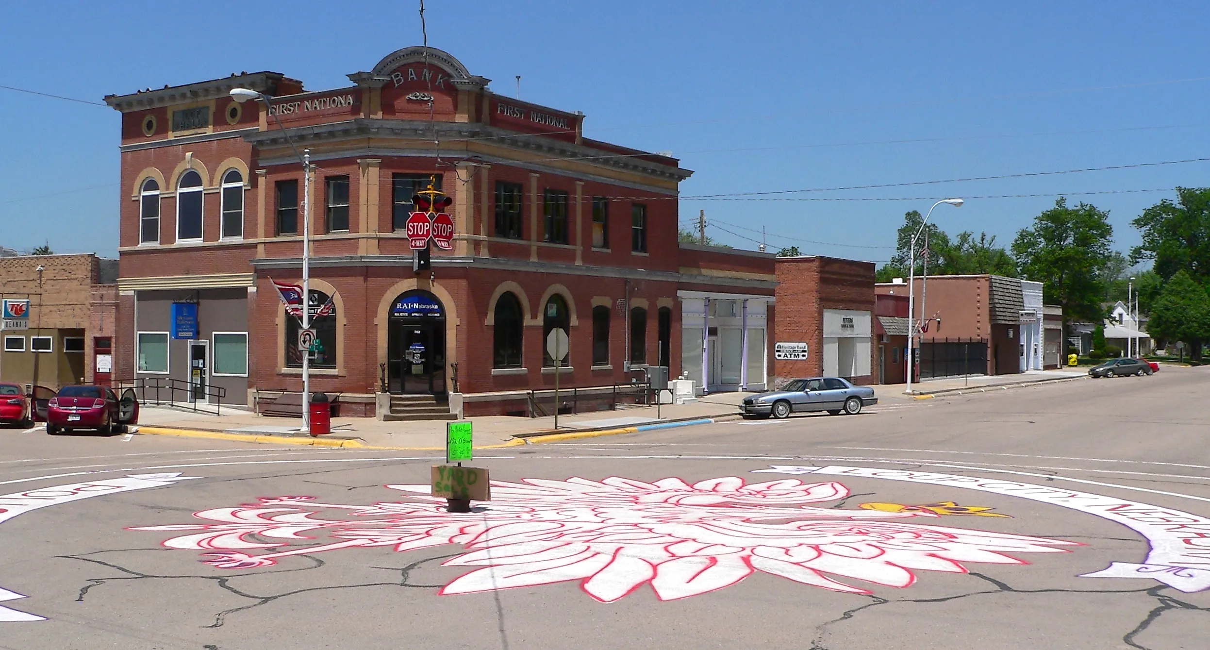 The beautiful downtown area of Loup City, Nebraska. Image credit: Ammodramus via Wikimedia Commons.