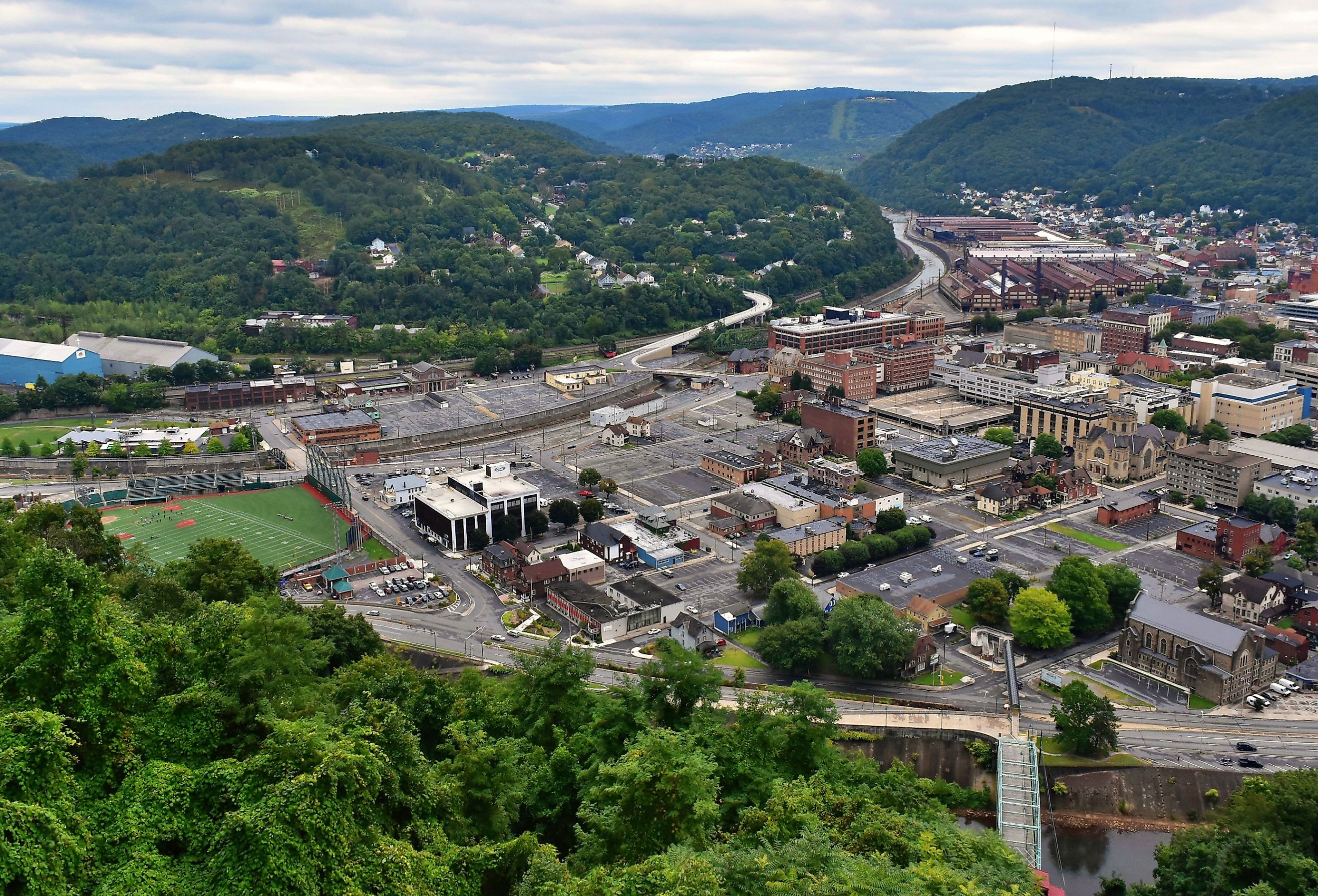 A view of Johnstown, Pennsylvania from atop the Incline Plane with green mountain tops.