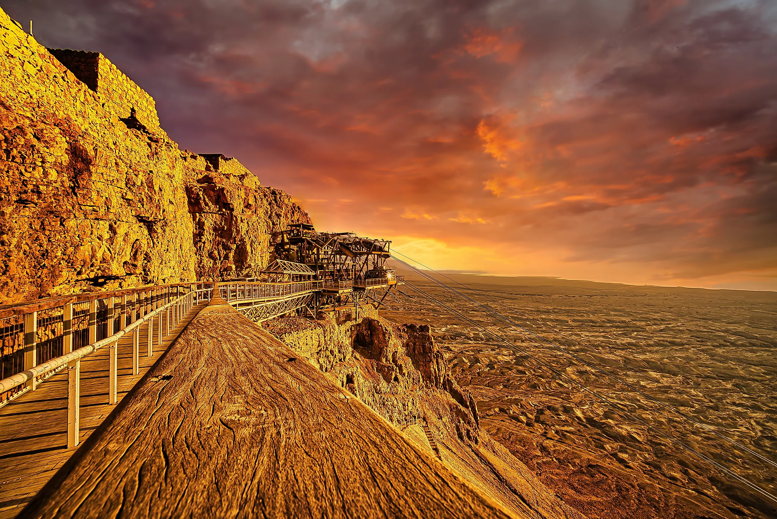 Ruins of the Masada overlooking the Dead Sea (Credit: fabulousparis via Shutterstock)