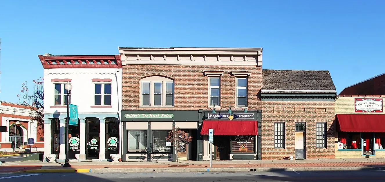 Street view in in Corydon, Indiana.