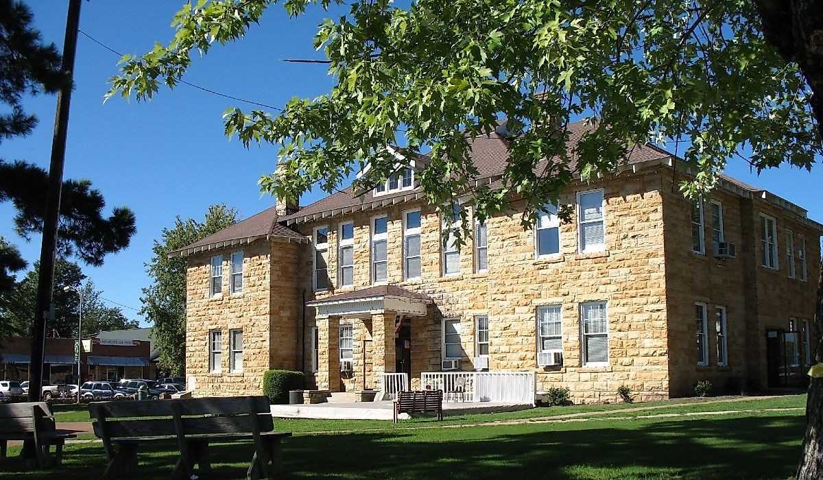 City Hall in Mountain View, Arkansas.
